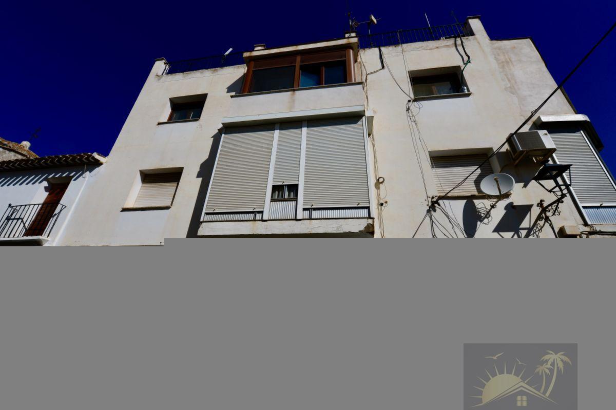 For sale of apartment in Vélez-Rubio