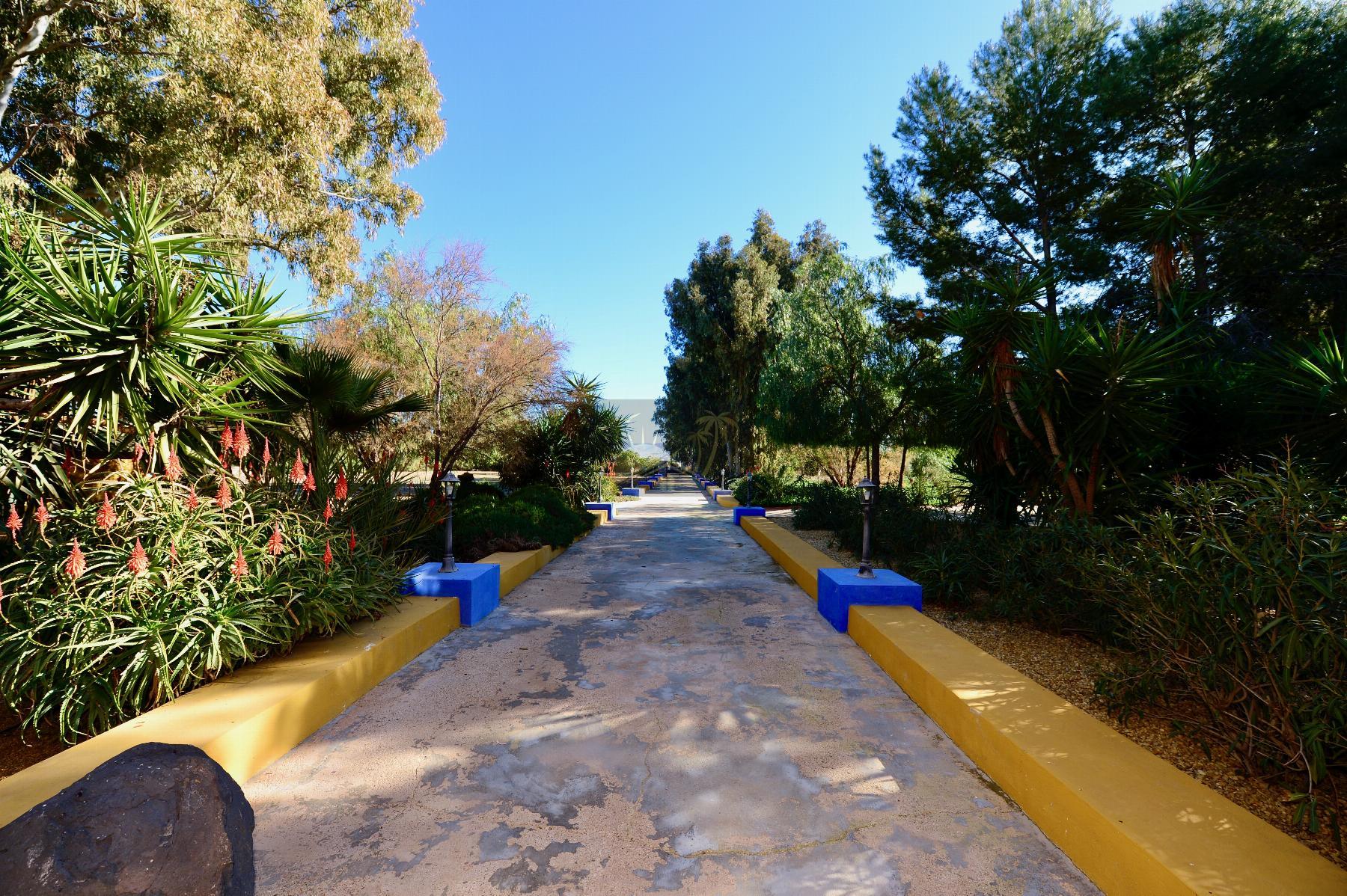 For sale of masia in Lorca