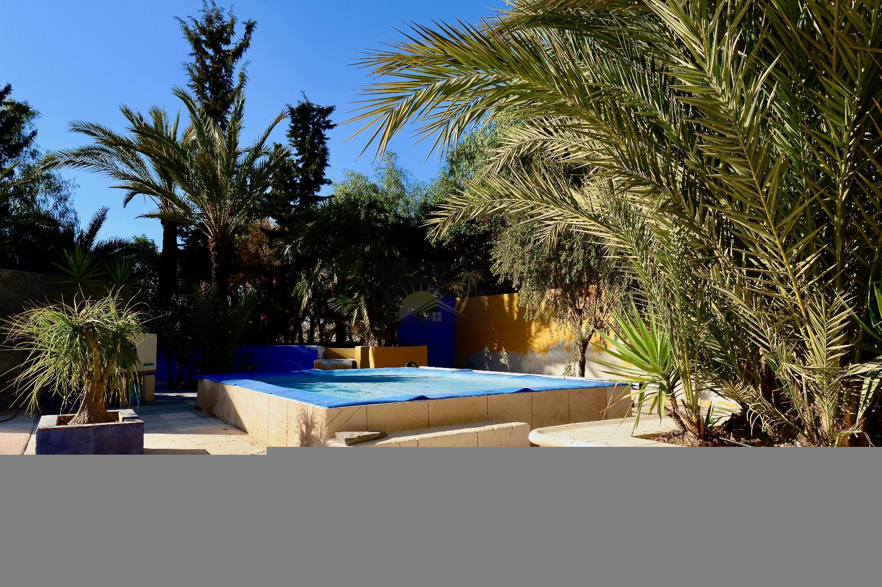 For sale of masia in Lorca