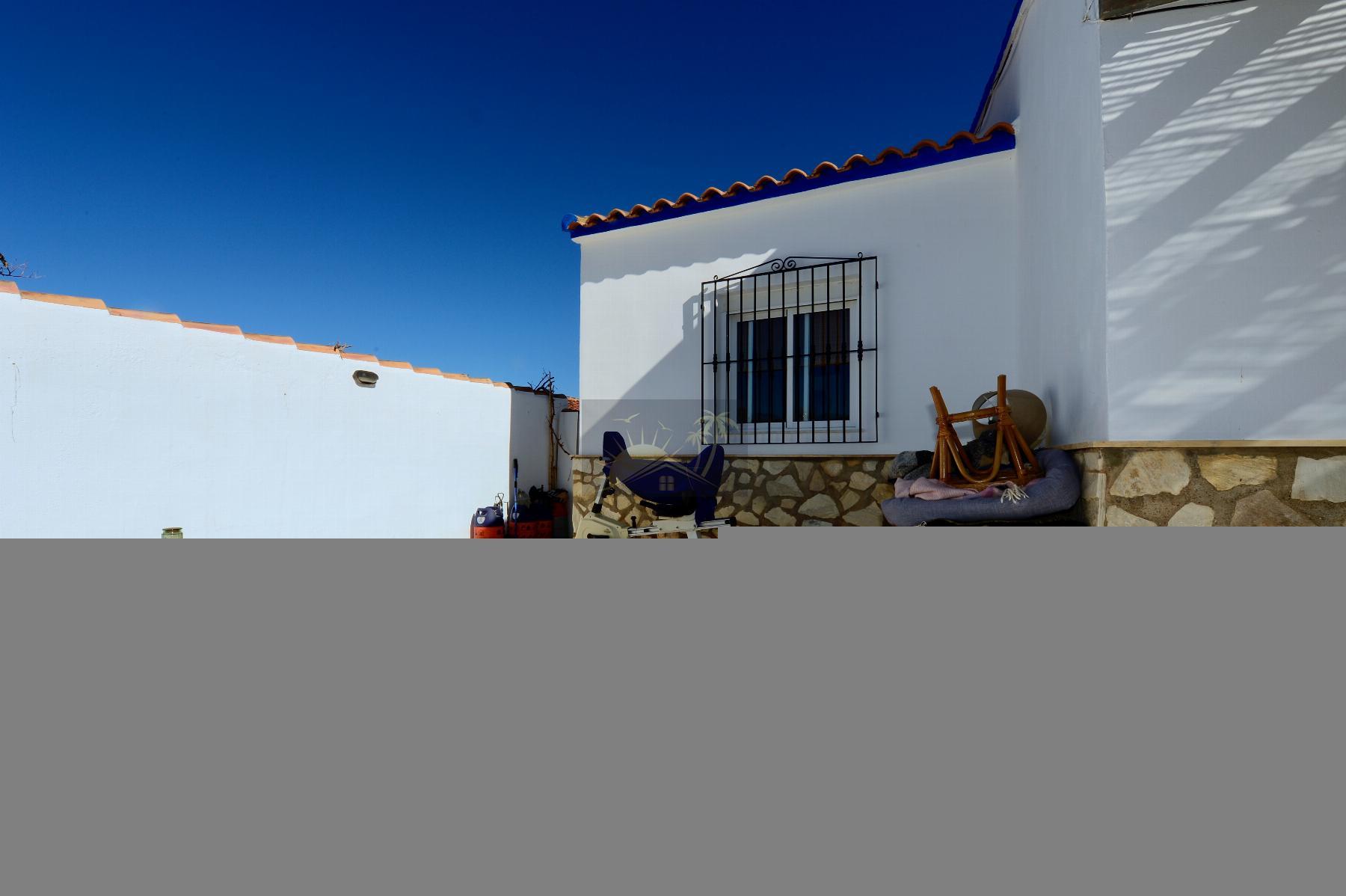 For sale of bungalow in Arboleas