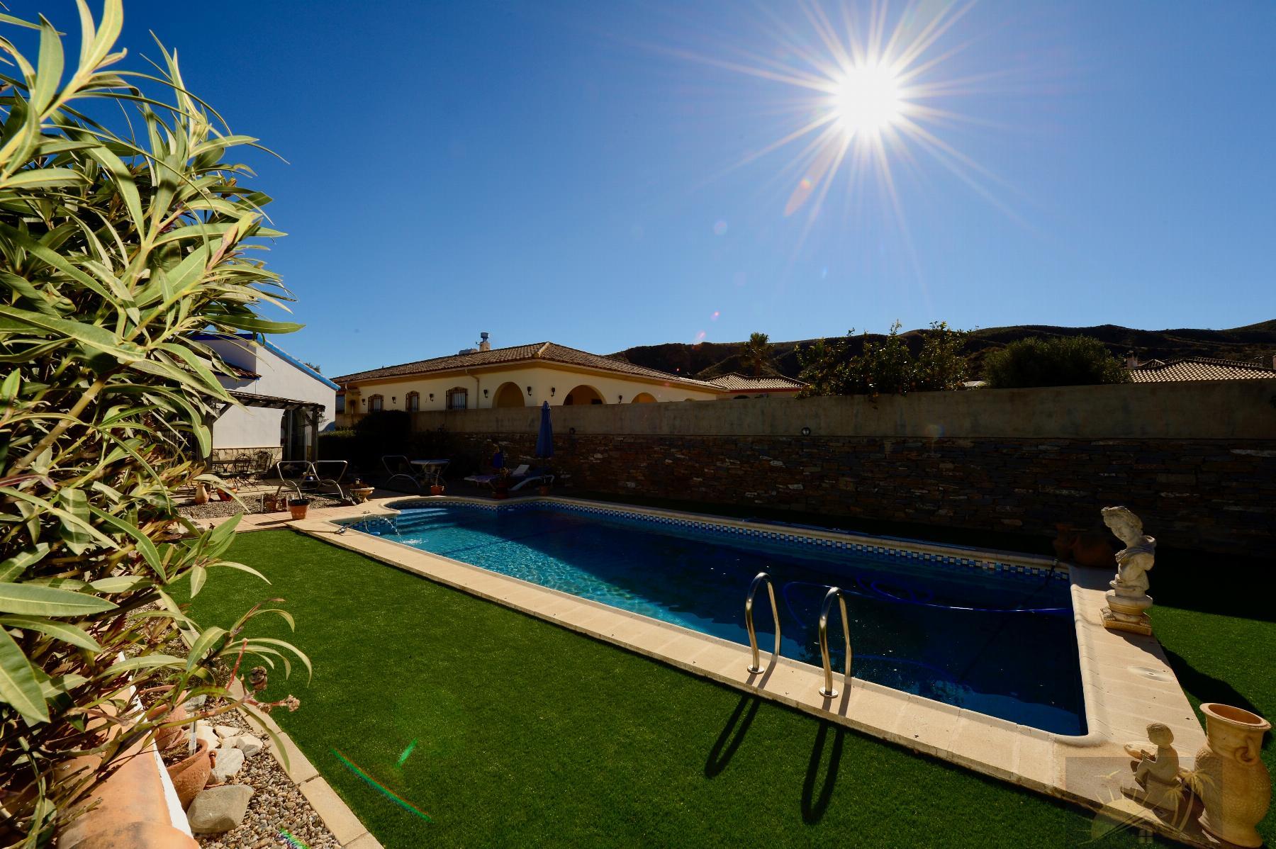 For sale of bungalow in Arboleas