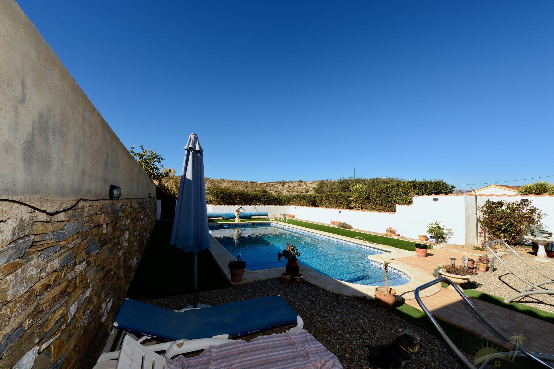 For sale of bungalow in Arboleas