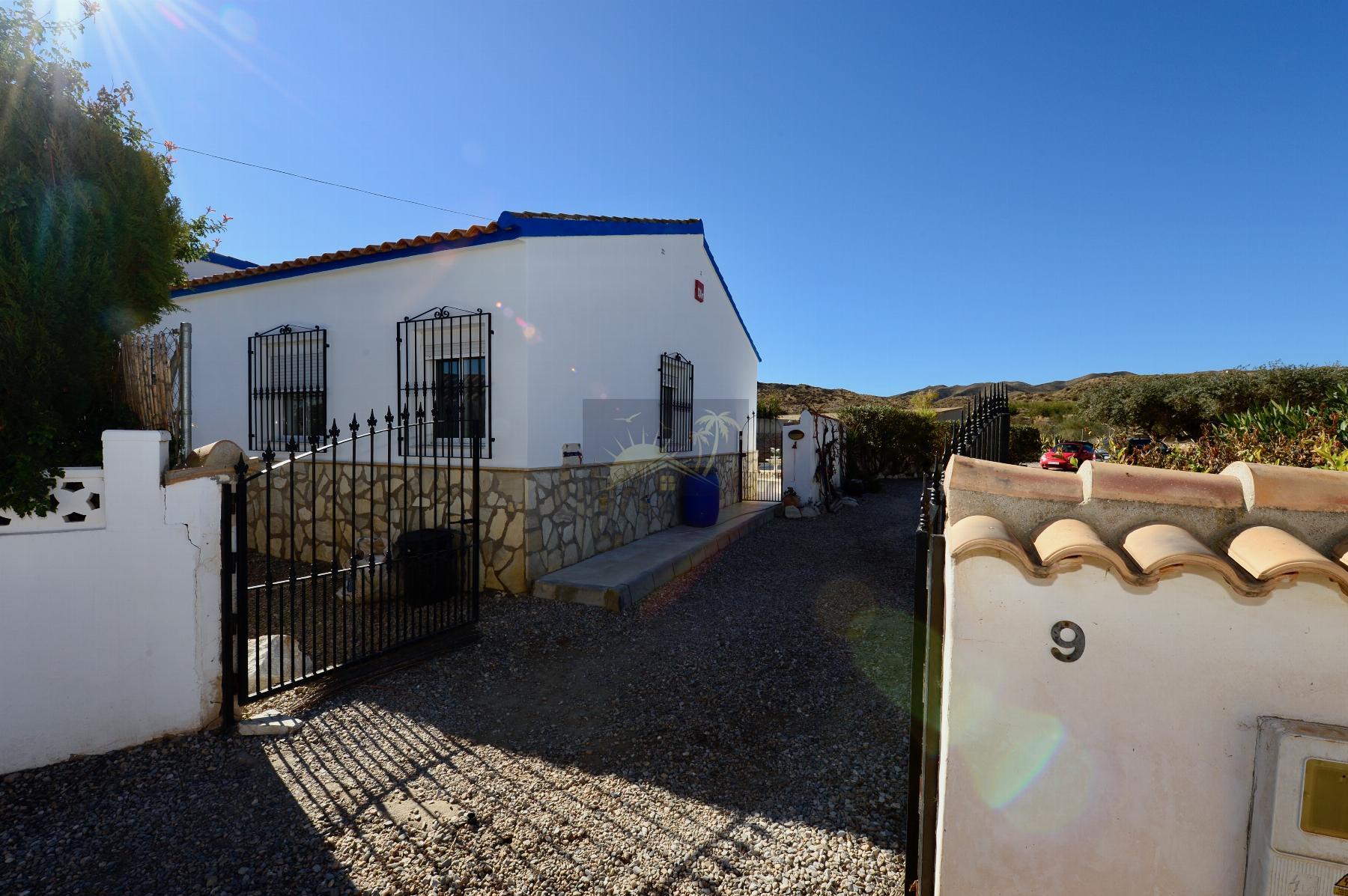 For sale of bungalow in Arboleas