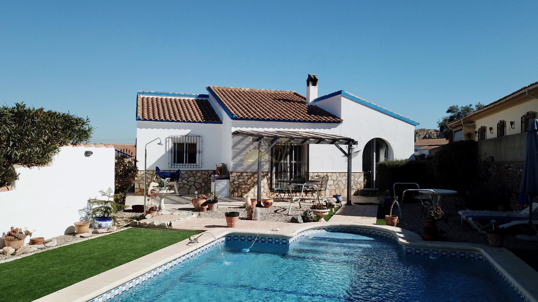 For sale of bungalow in Arboleas