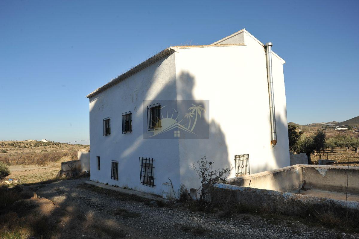 For sale of masia in Vélez-Rubio