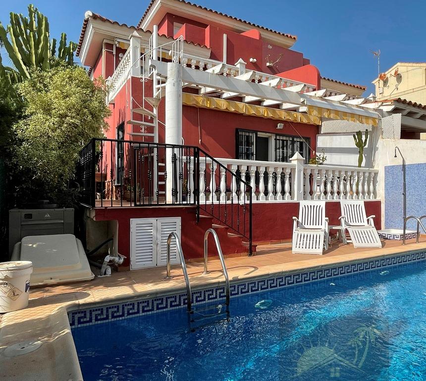 For sale of villa in Vera