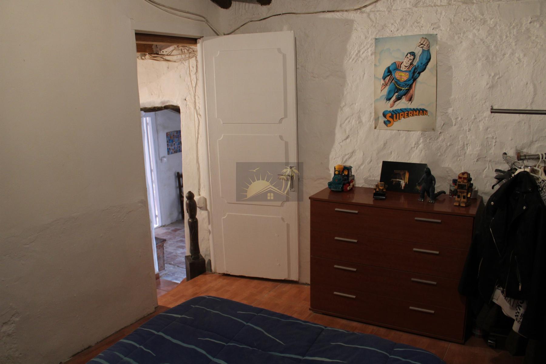 For sale of villa in Cúllar