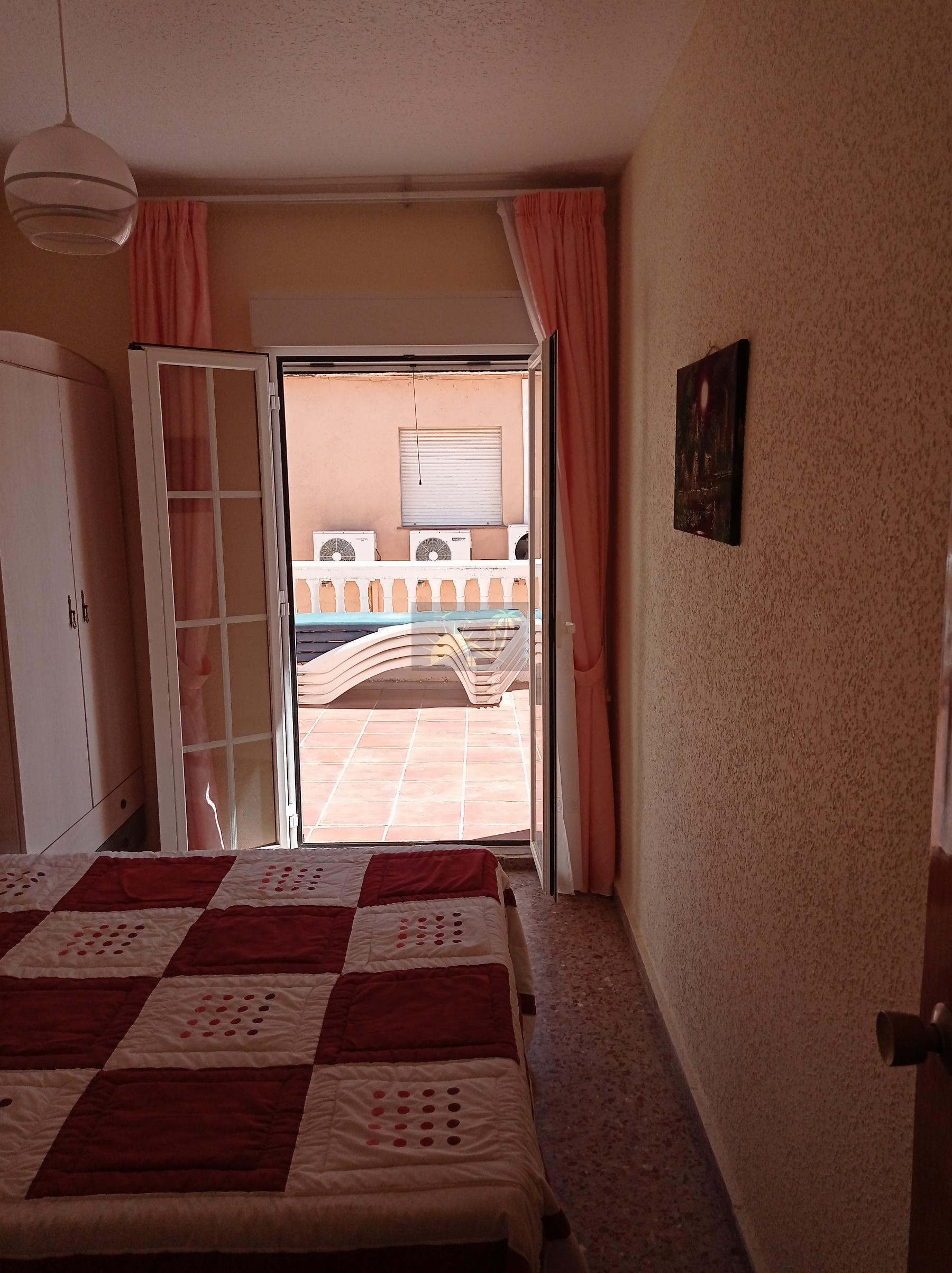 For sale of house in Cuevas del Campo