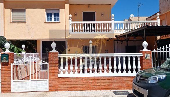 For sale of house in Cuevas del Campo