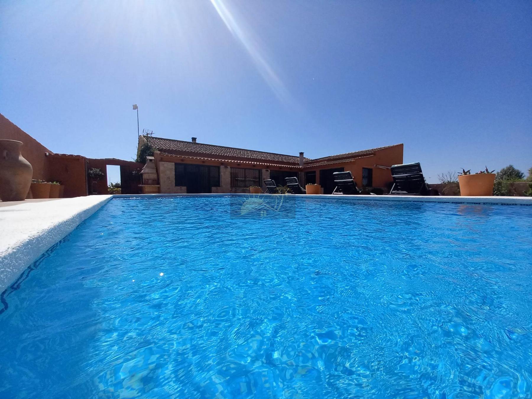 For sale of masia in Fuente Álamo de Murcia