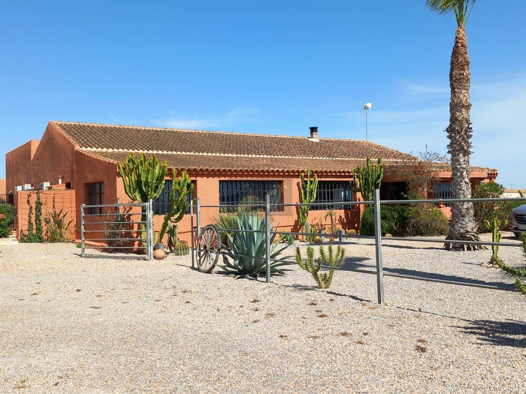 For sale of masia in Fuente Álamo de Murcia