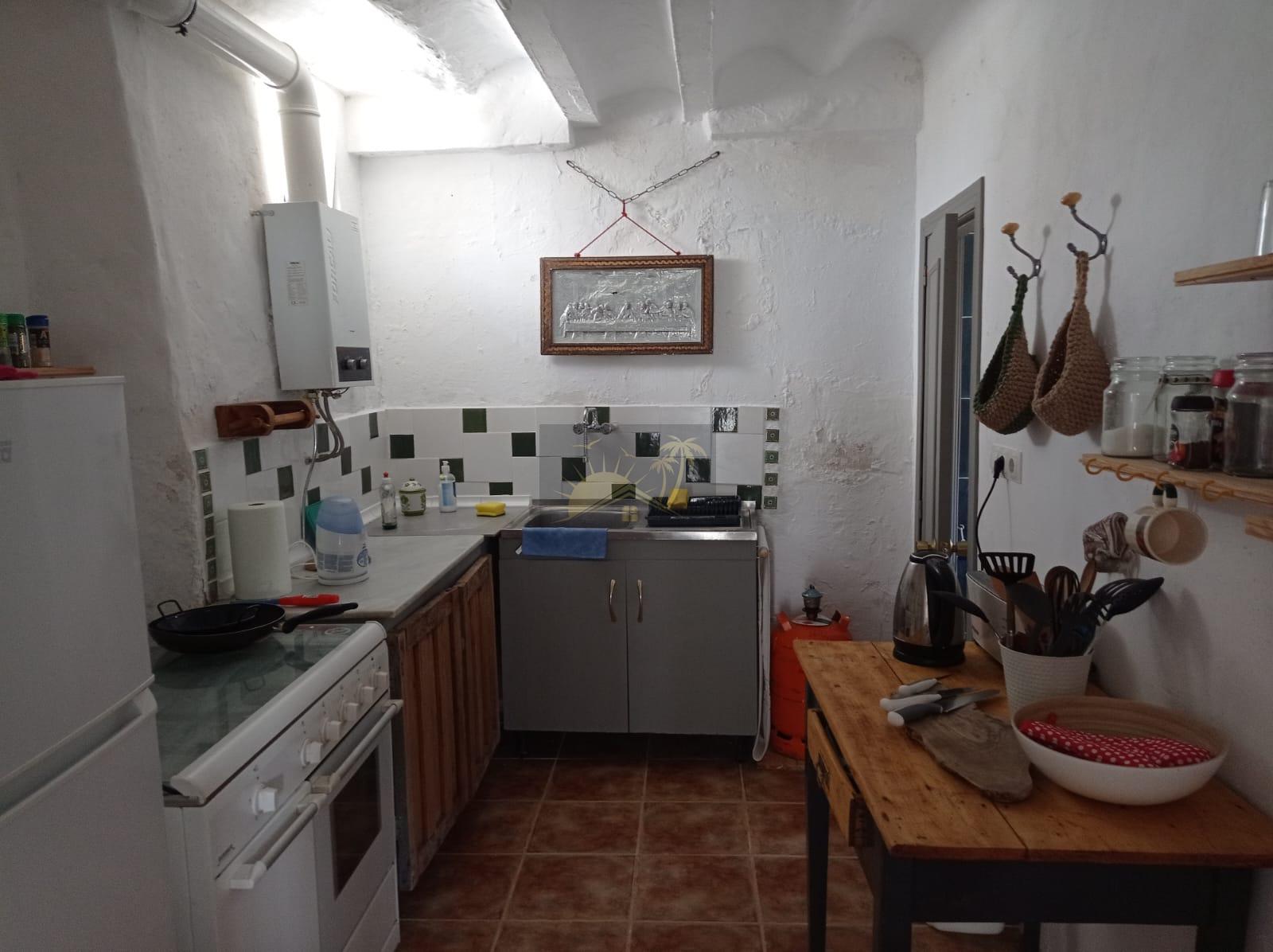 For sale of residence in Hinojares