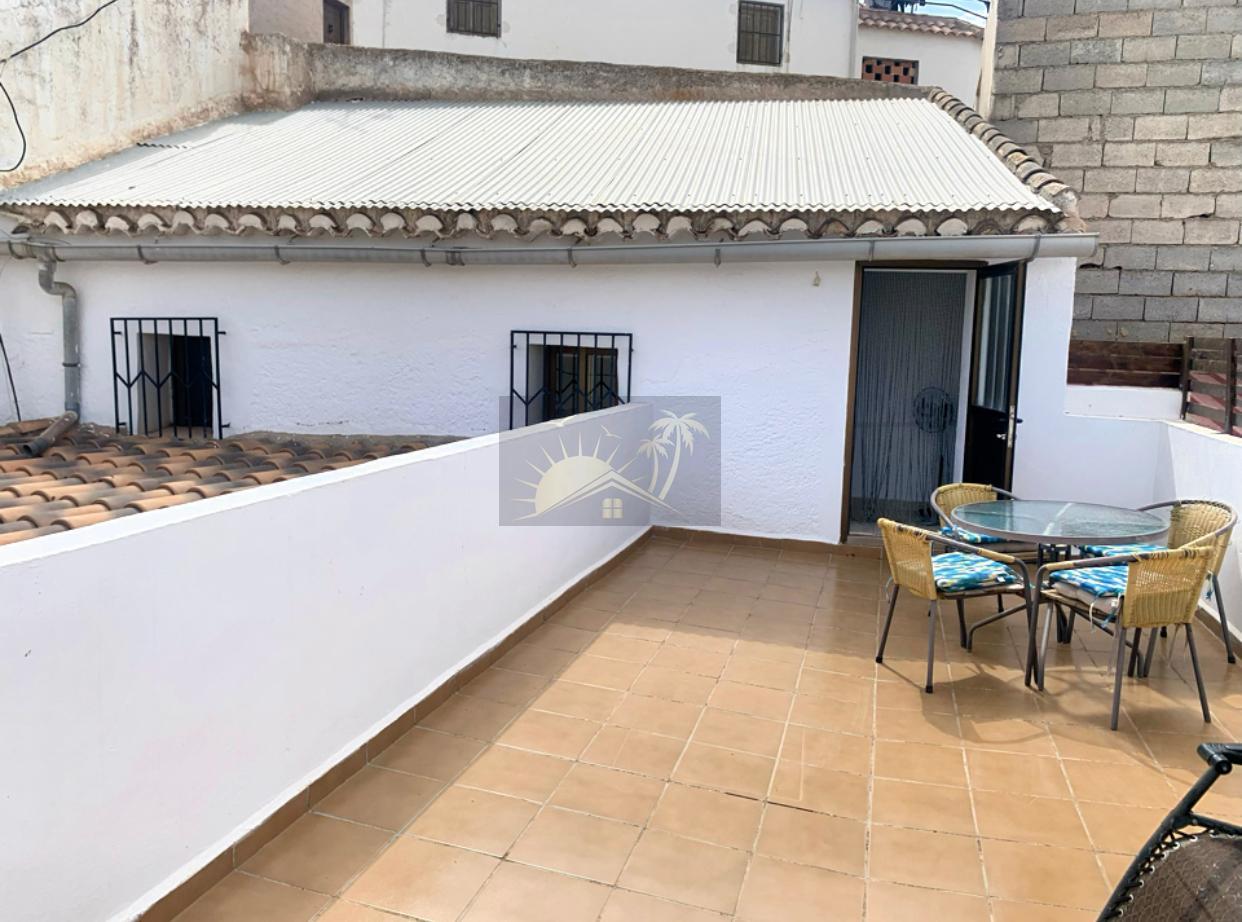 For sale of rural property in Dehesas de Guadix