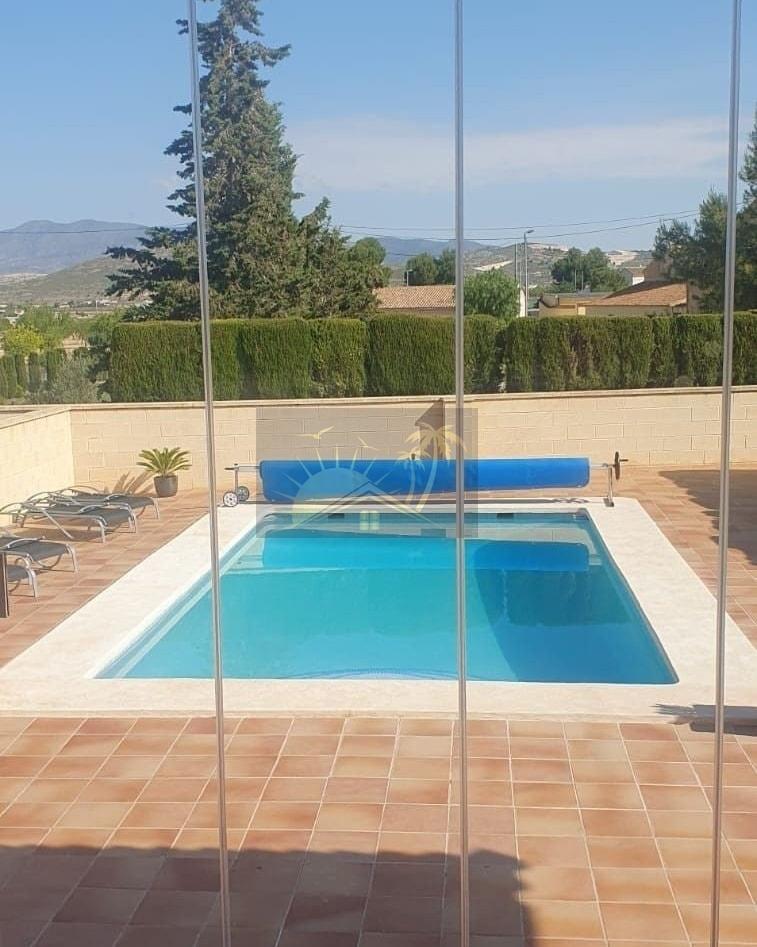 For sale of bungalow in Murcia