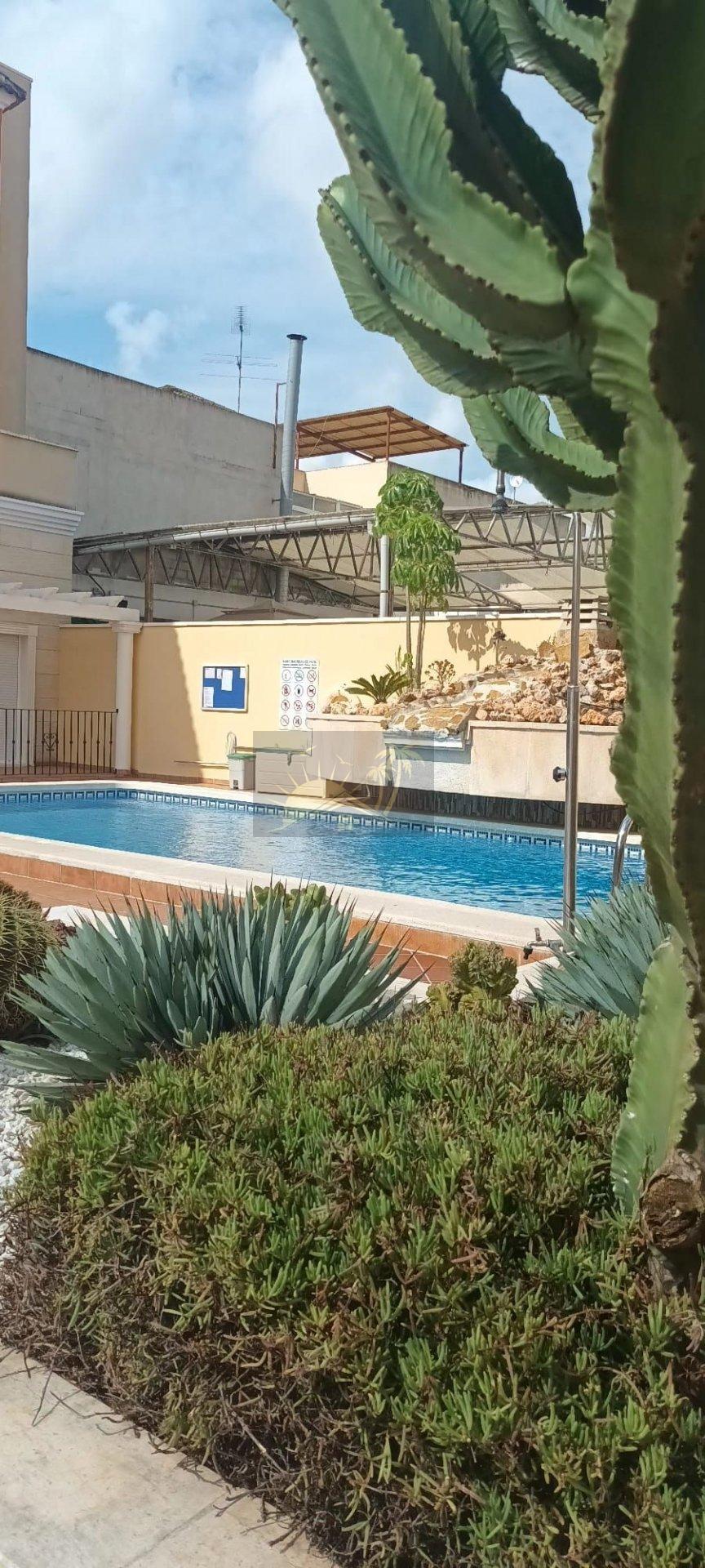 For sale of apartment in Algorfa