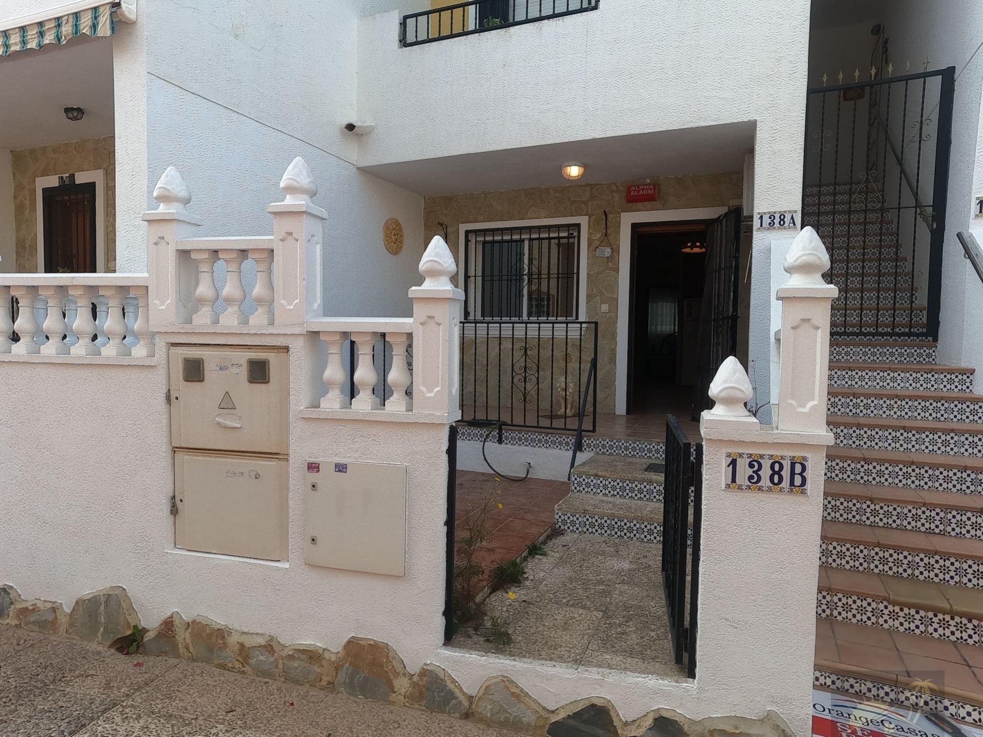 For sale of apartment in Algorfa