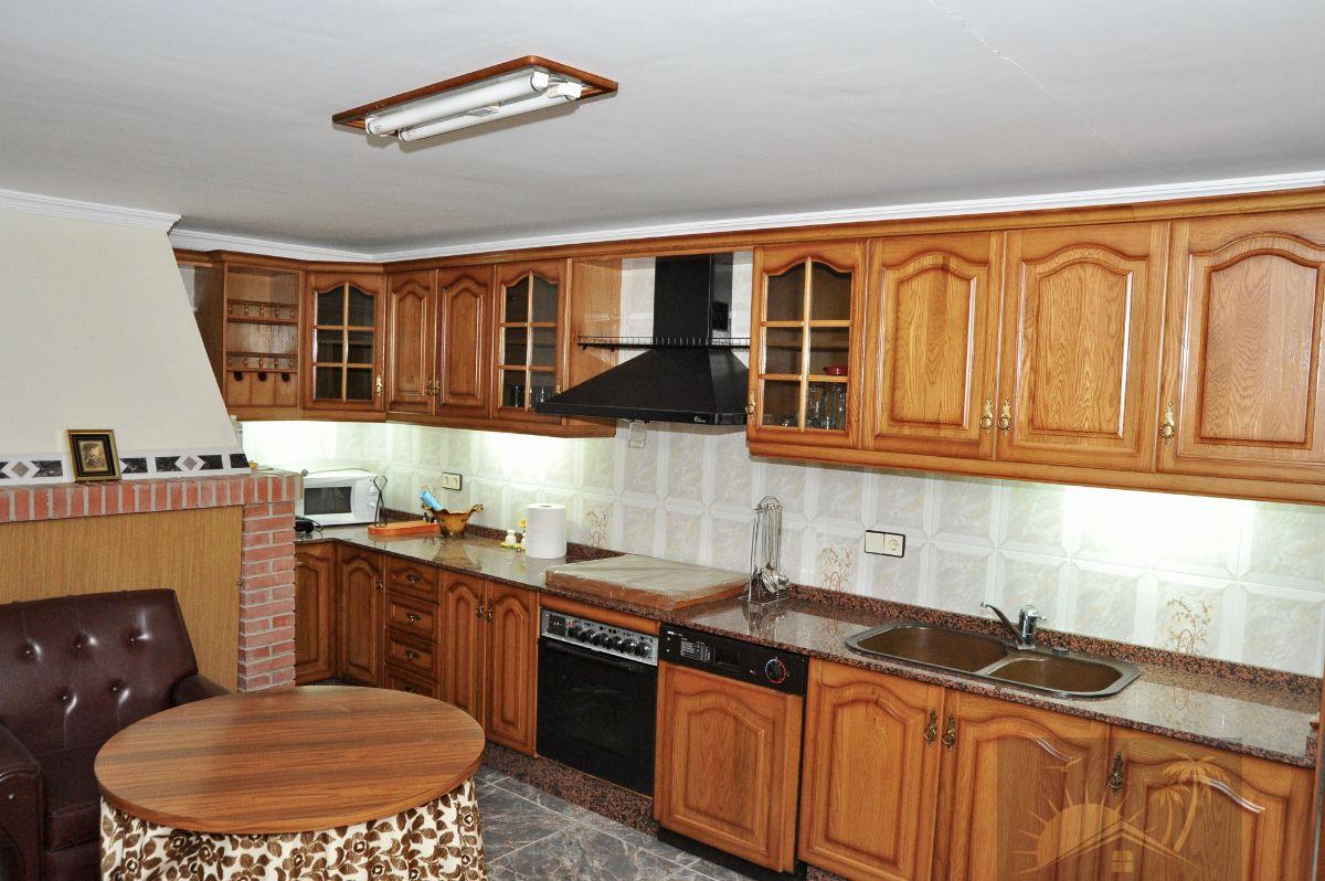 For sale of house in Vélez-Blanco