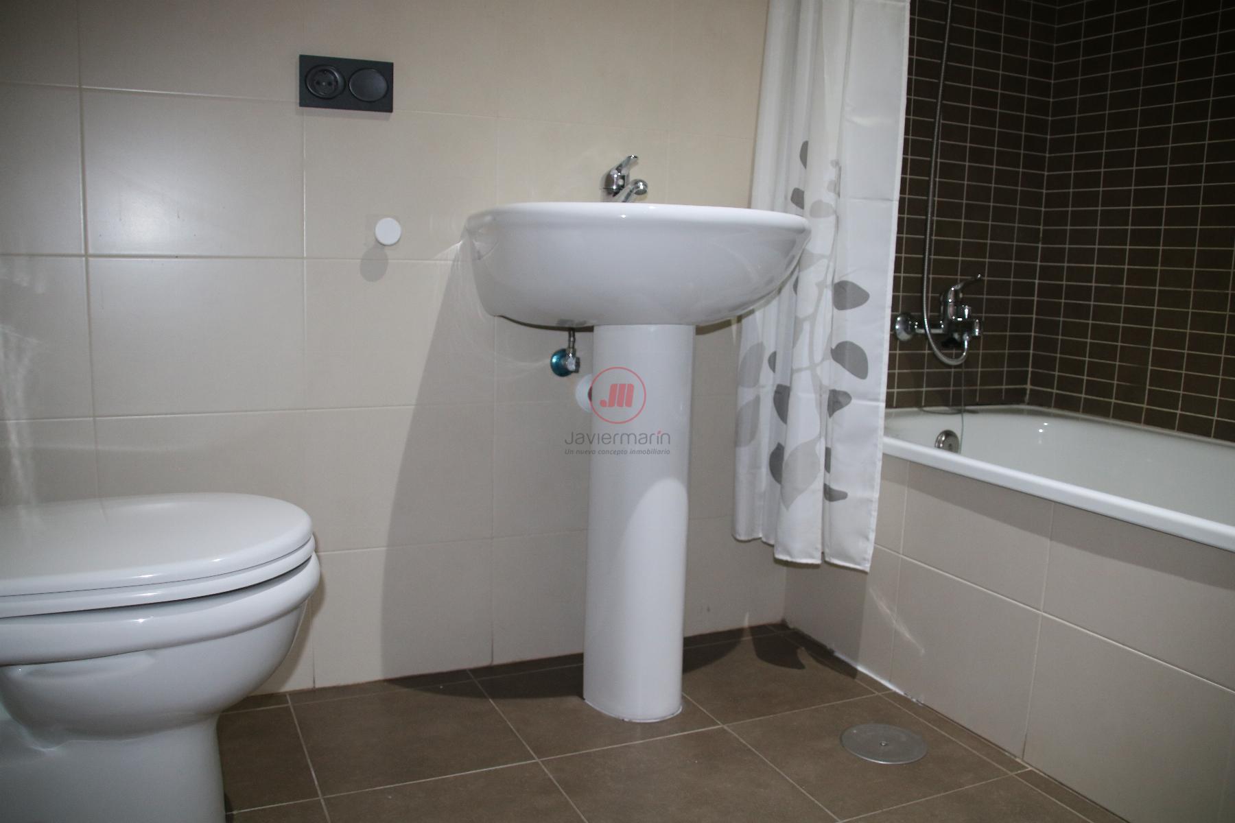 For sale of flat in Cáceres