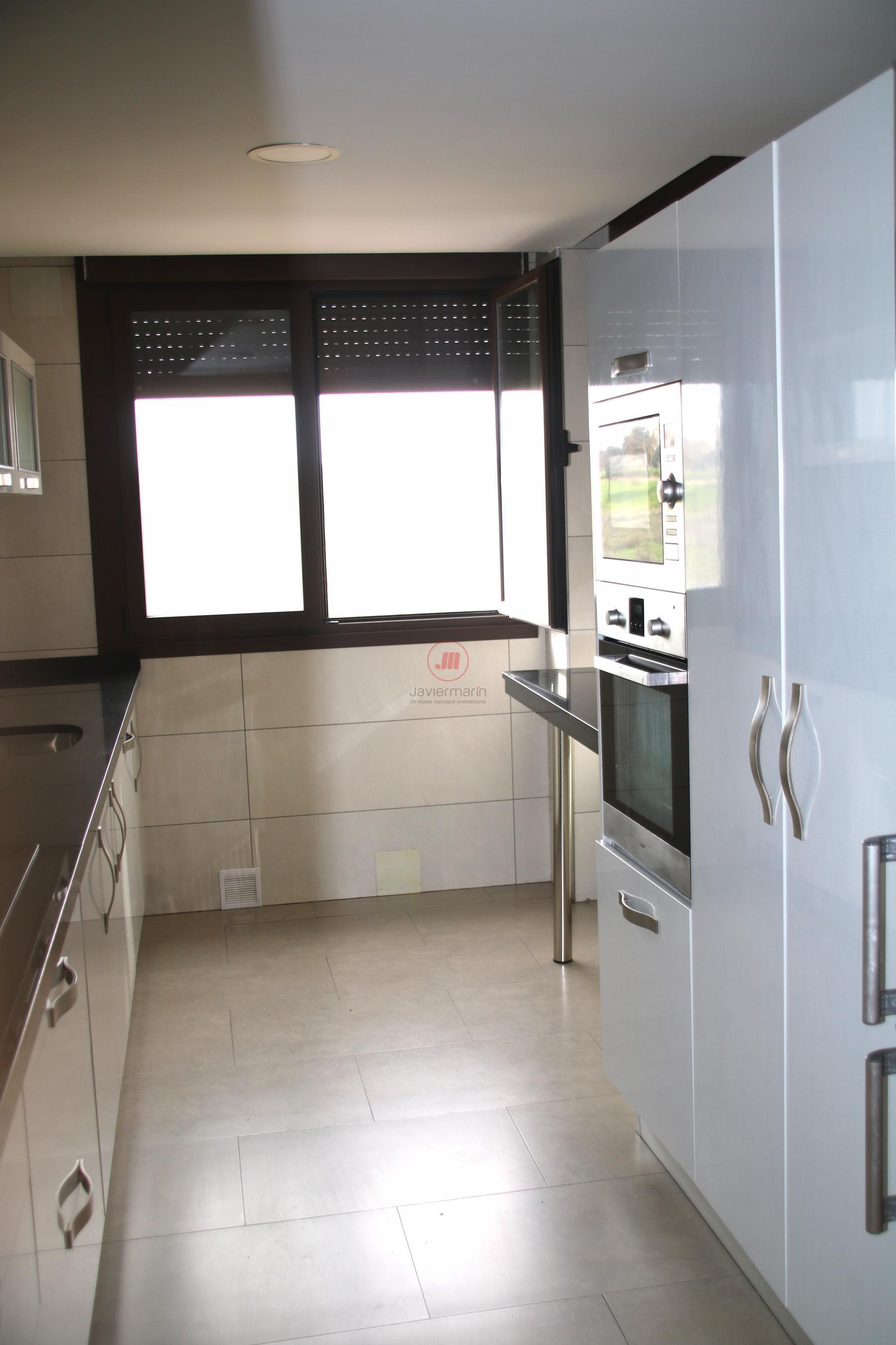 For sale of flat in Cáceres