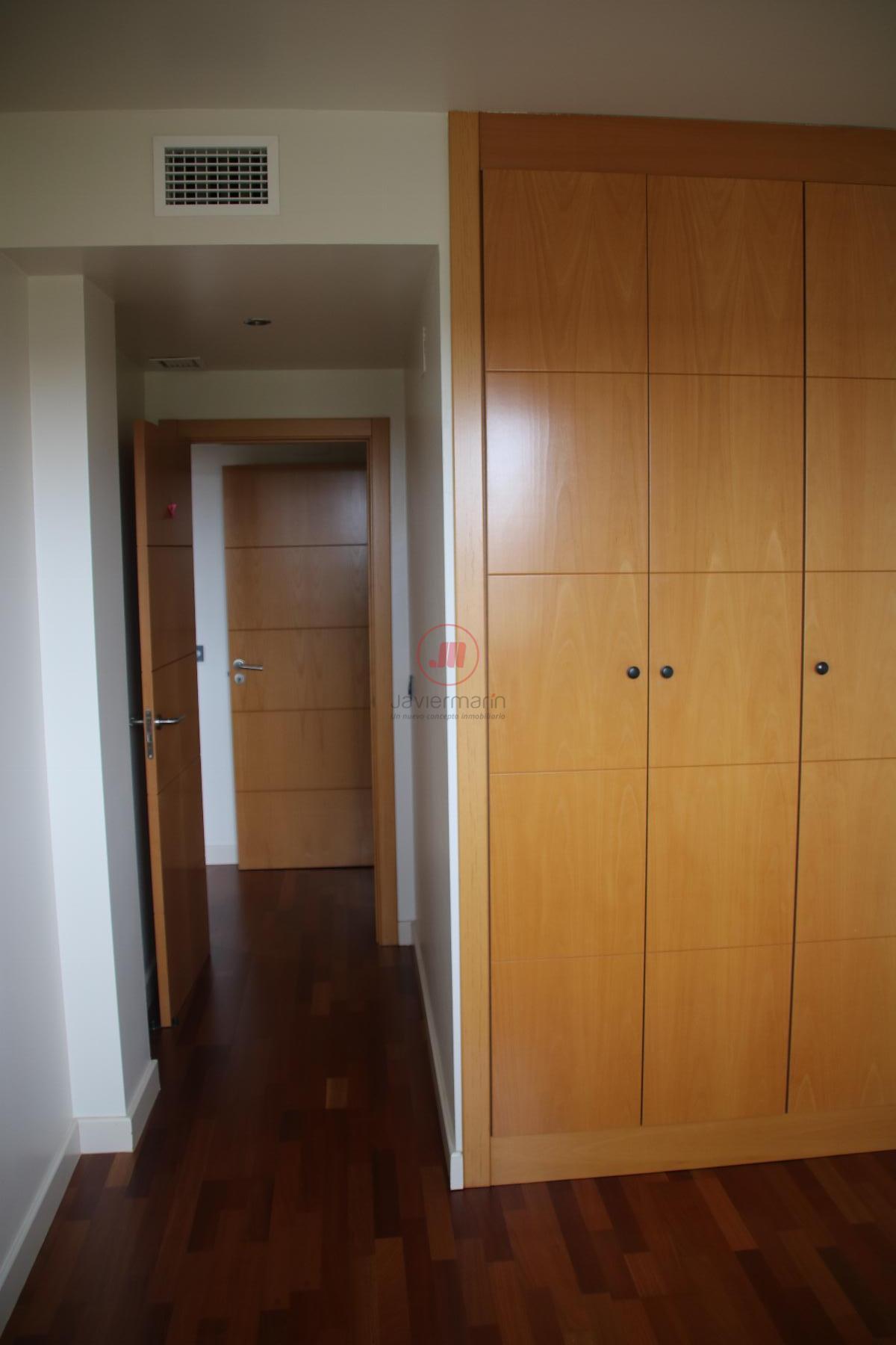 For sale of flat in Cáceres