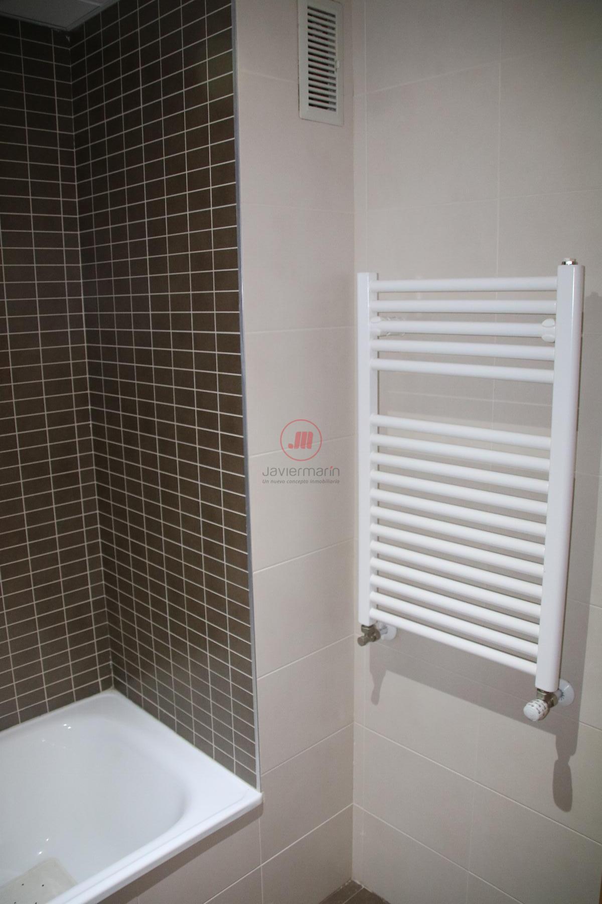 For sale of flat in Cáceres