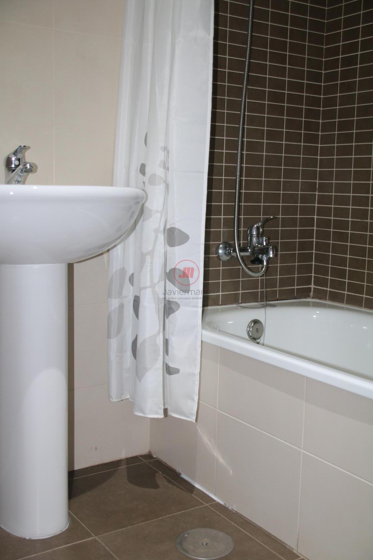 For sale of flat in Cáceres