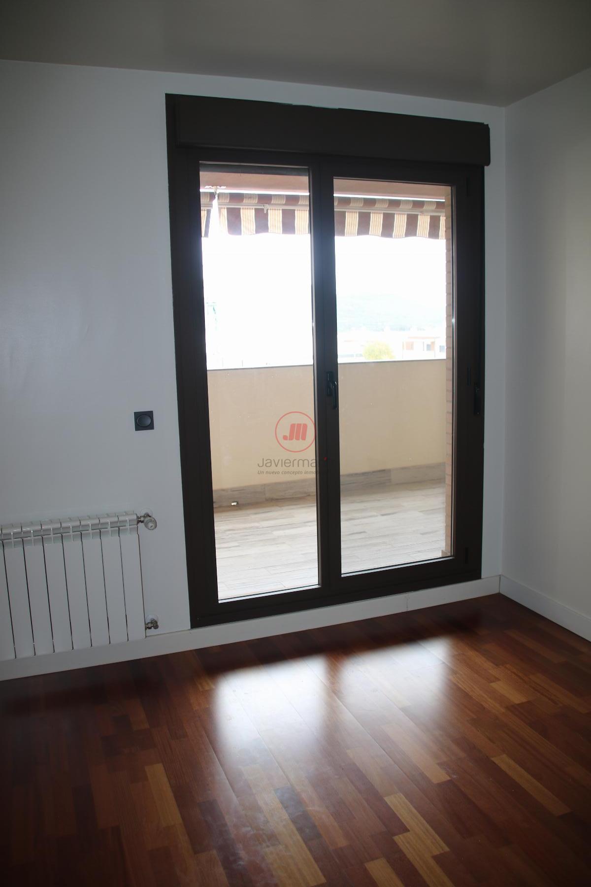 For sale of flat in Cáceres