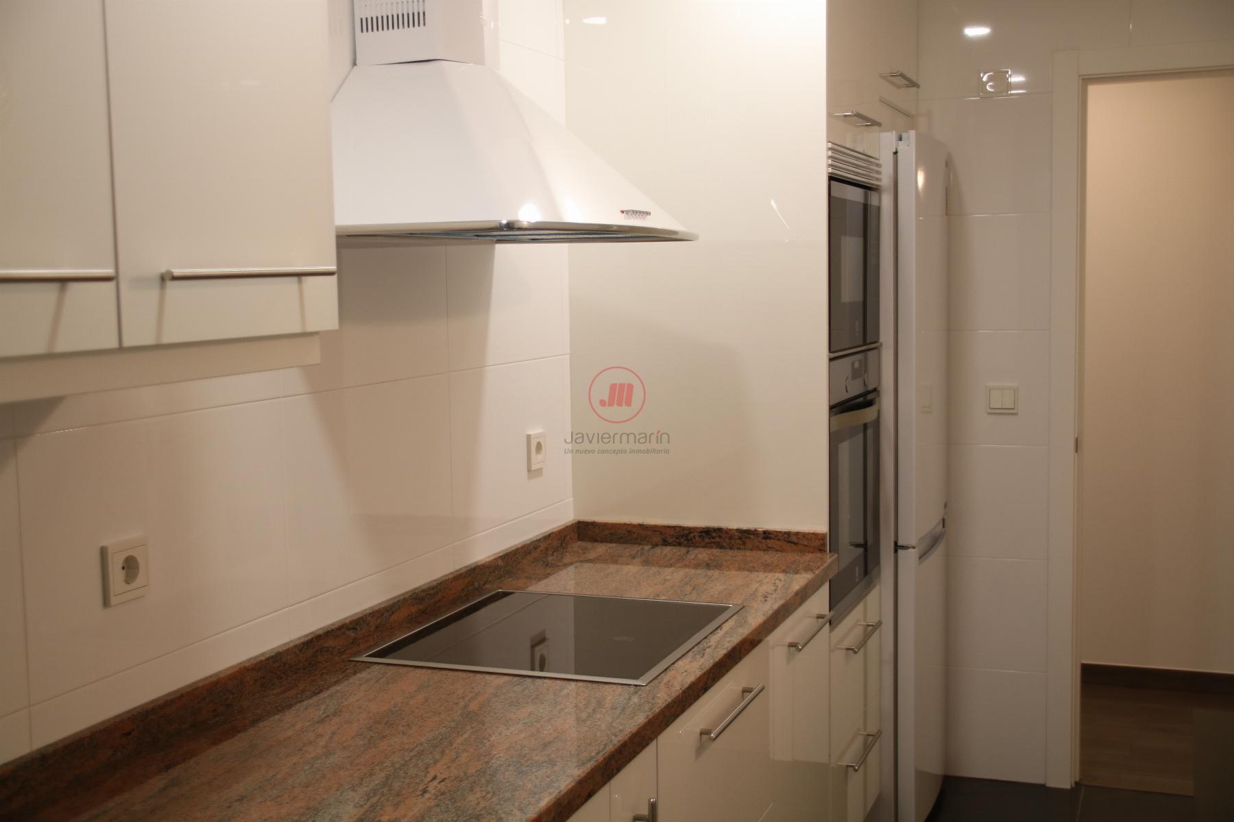 For sale of flat in Cáceres