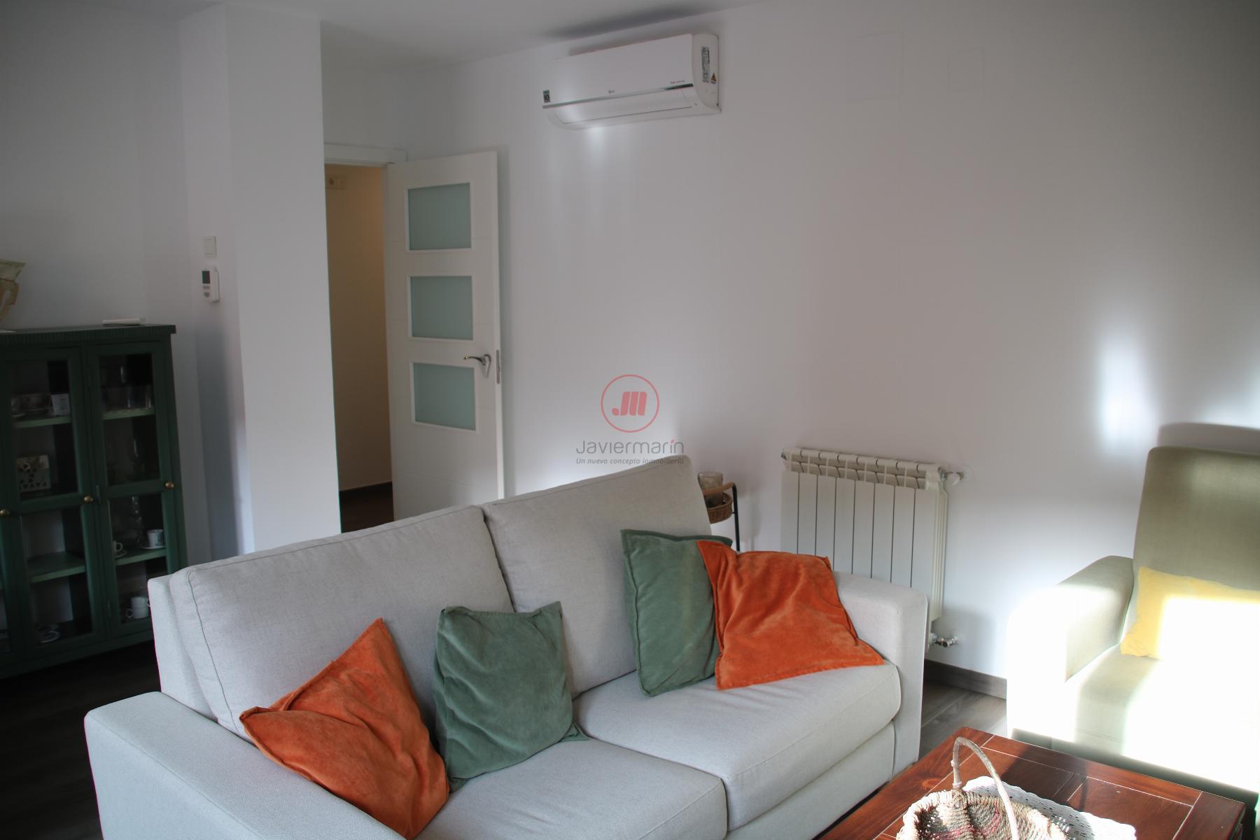 For sale of flat in Cáceres