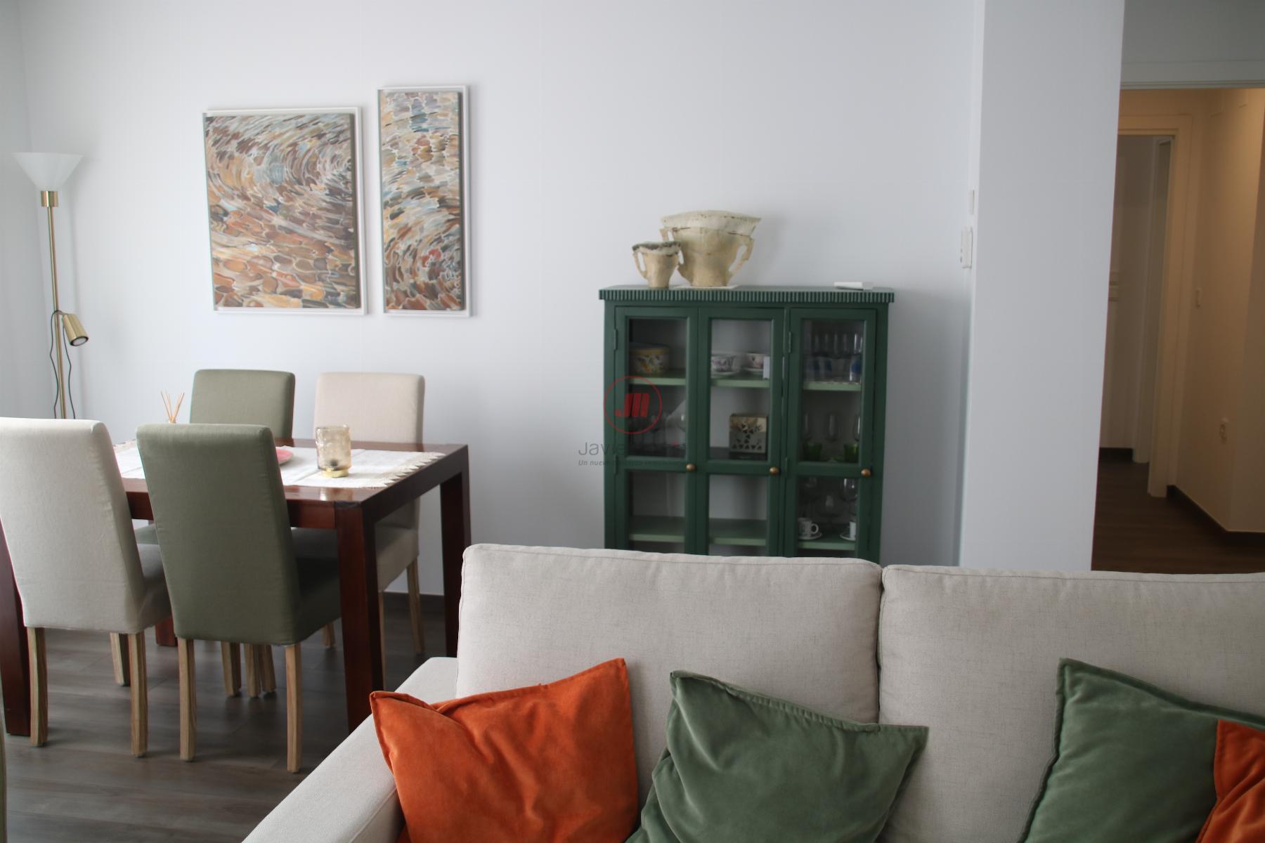 For sale of flat in Cáceres