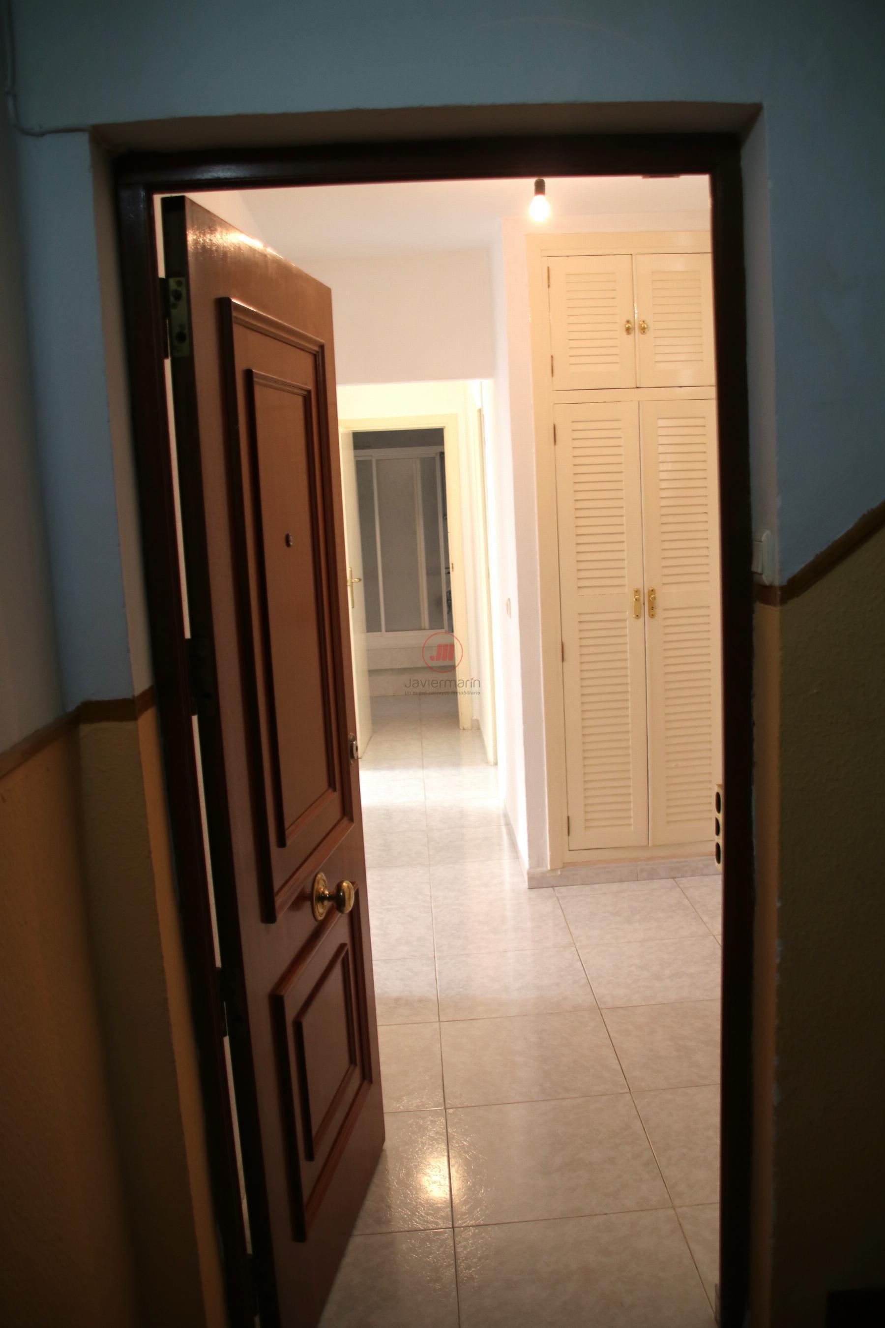 For sale of apartment in Cáceres