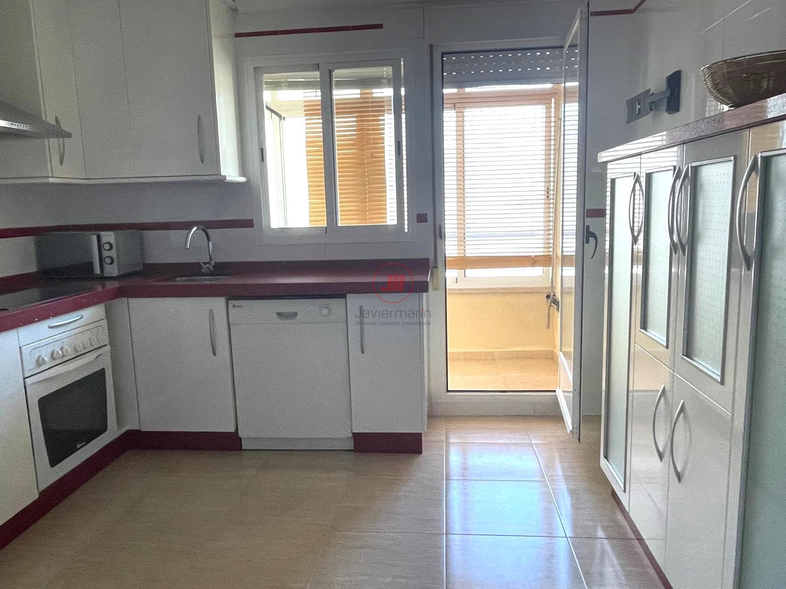 For sale of flat in Cáceres