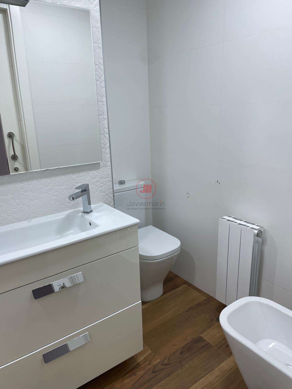 For sale of flat in Cáceres