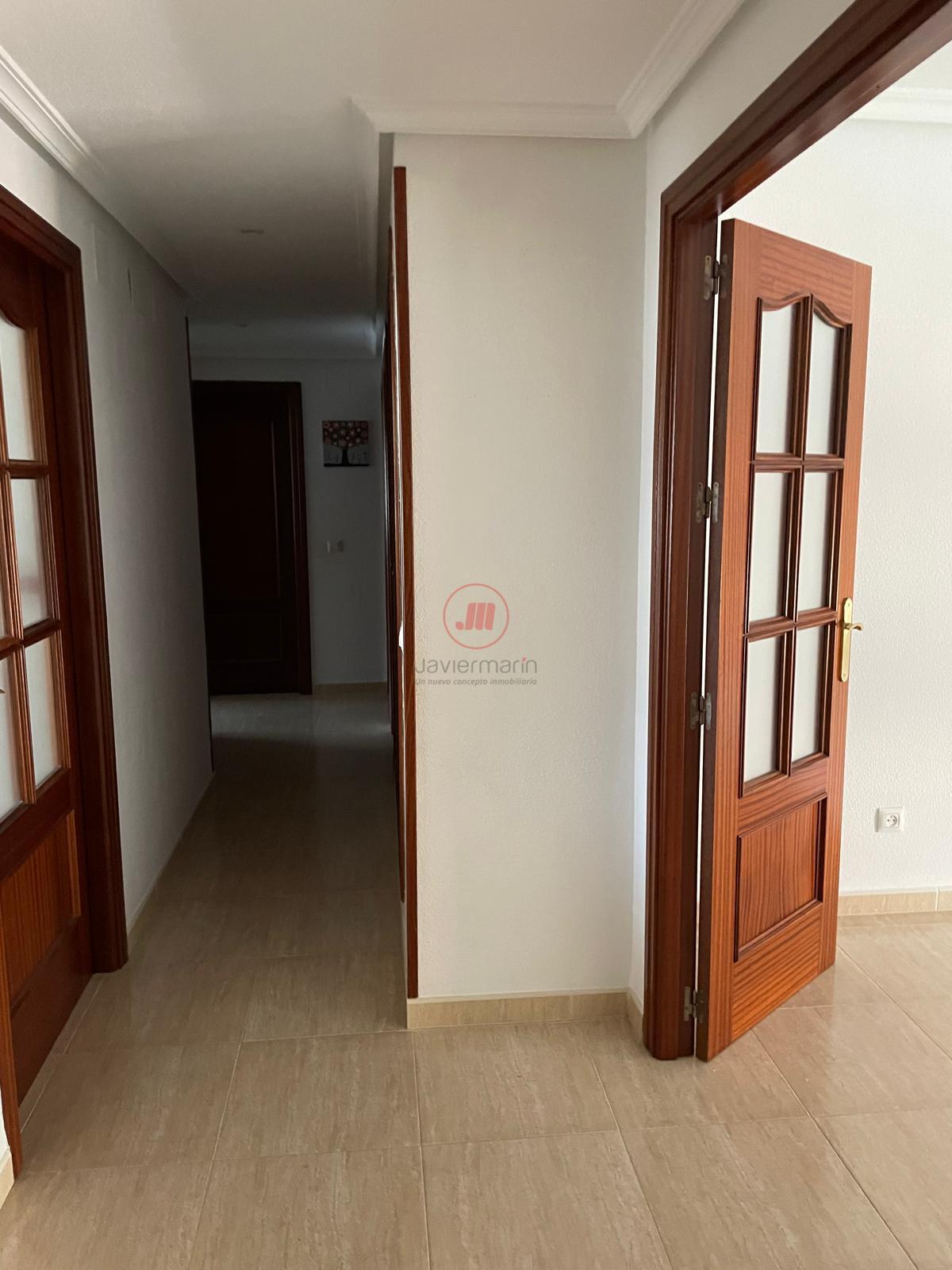 For sale of flat in Cáceres