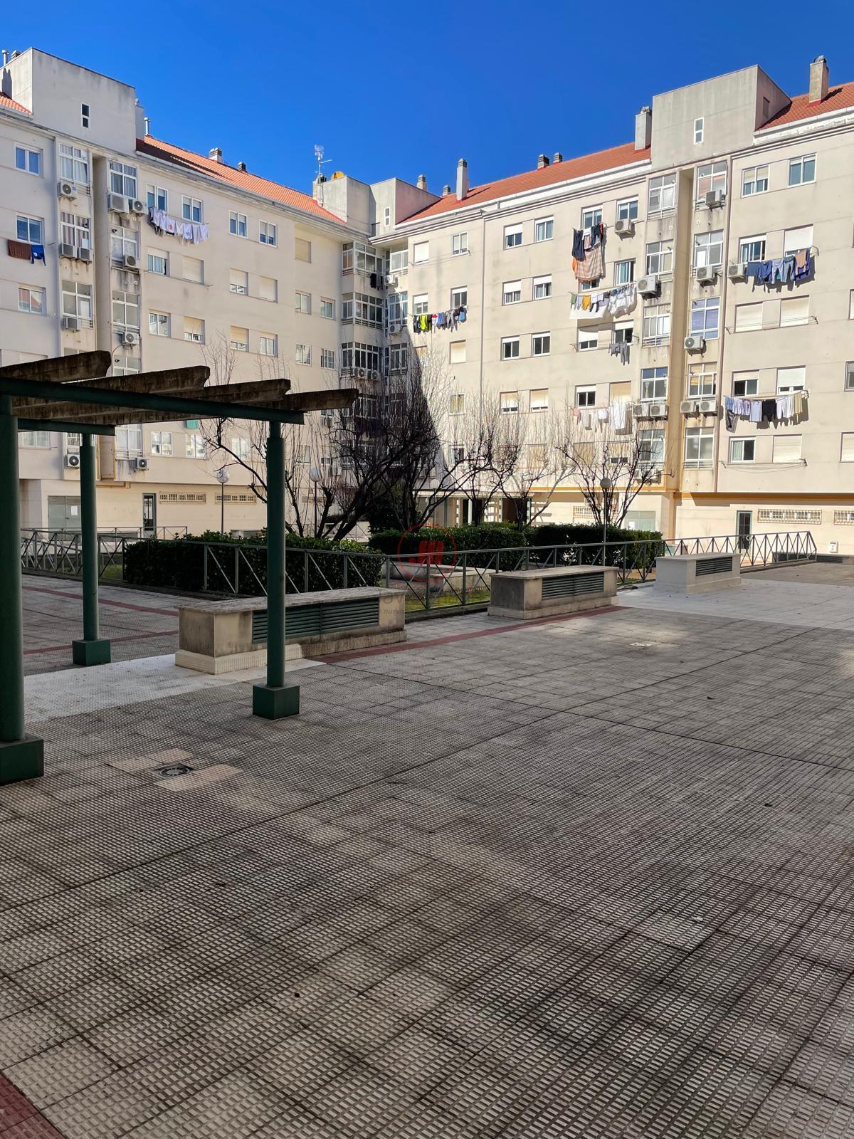 For sale of flat in Cáceres