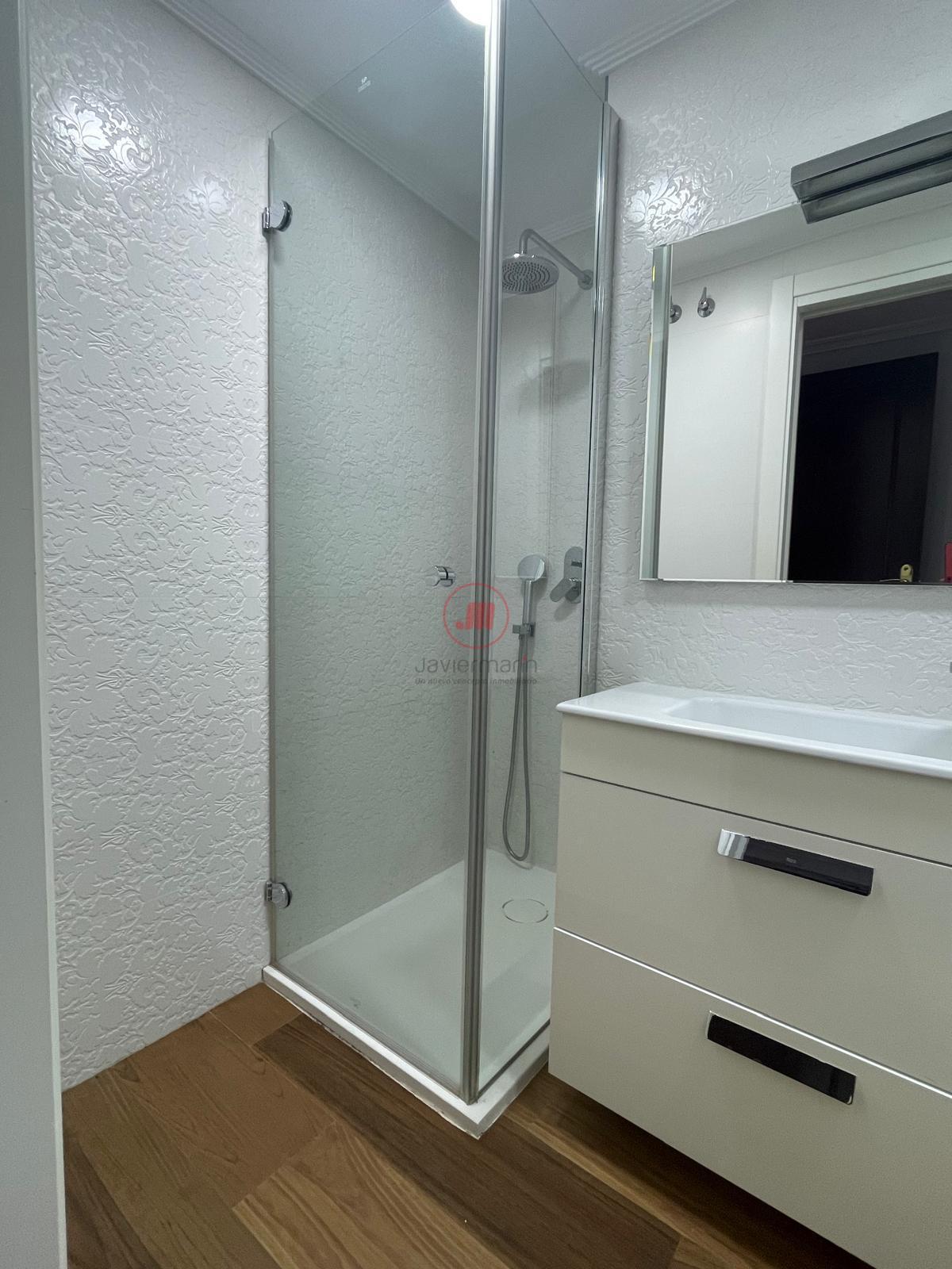 For sale of flat in Cáceres