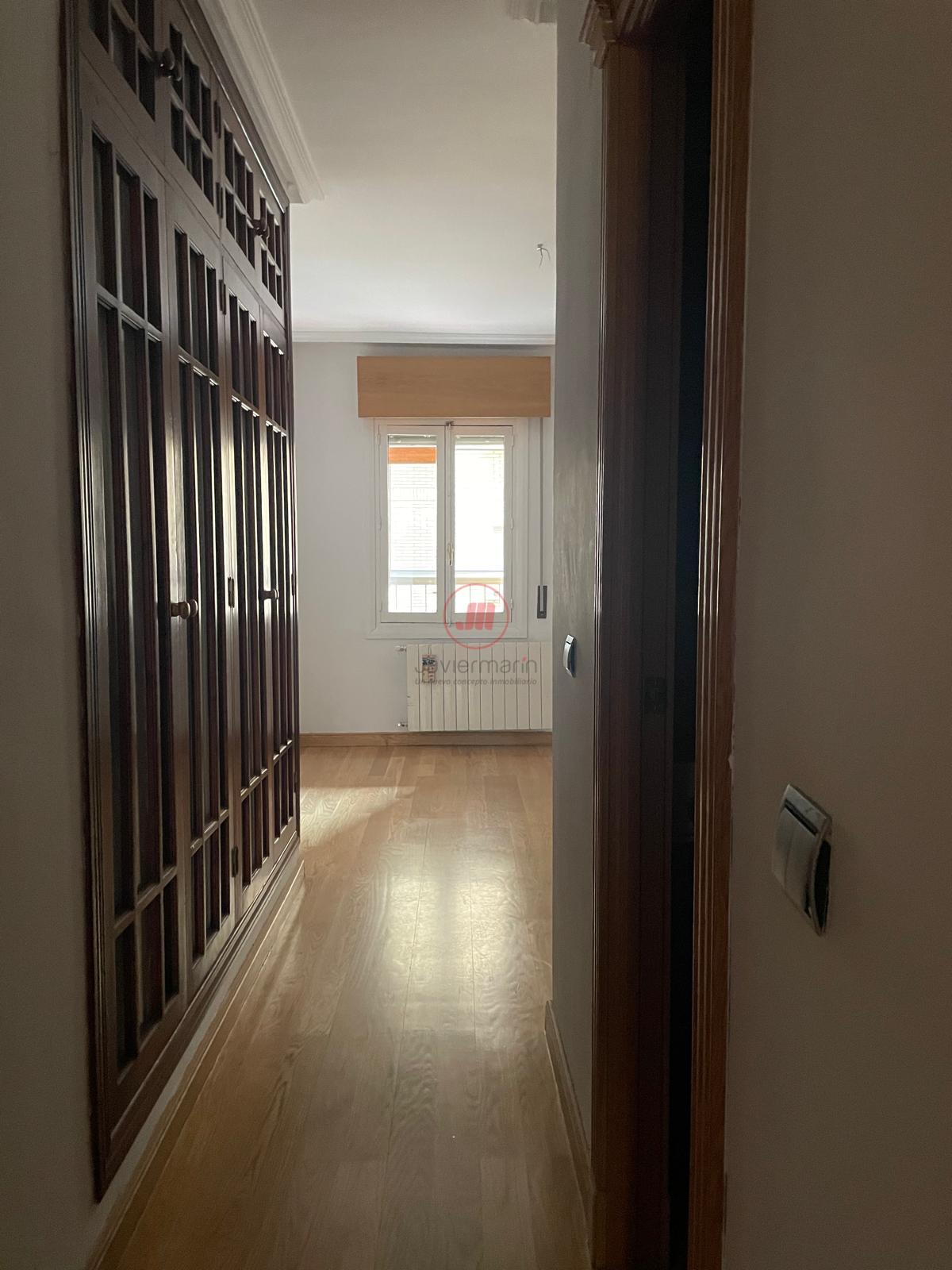 For sale of flat in Cáceres