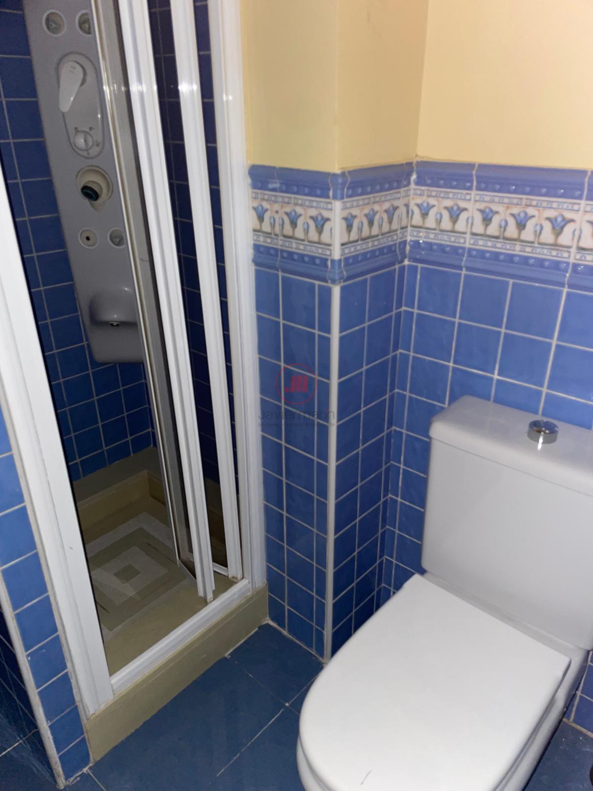 For sale of flat in Cáceres