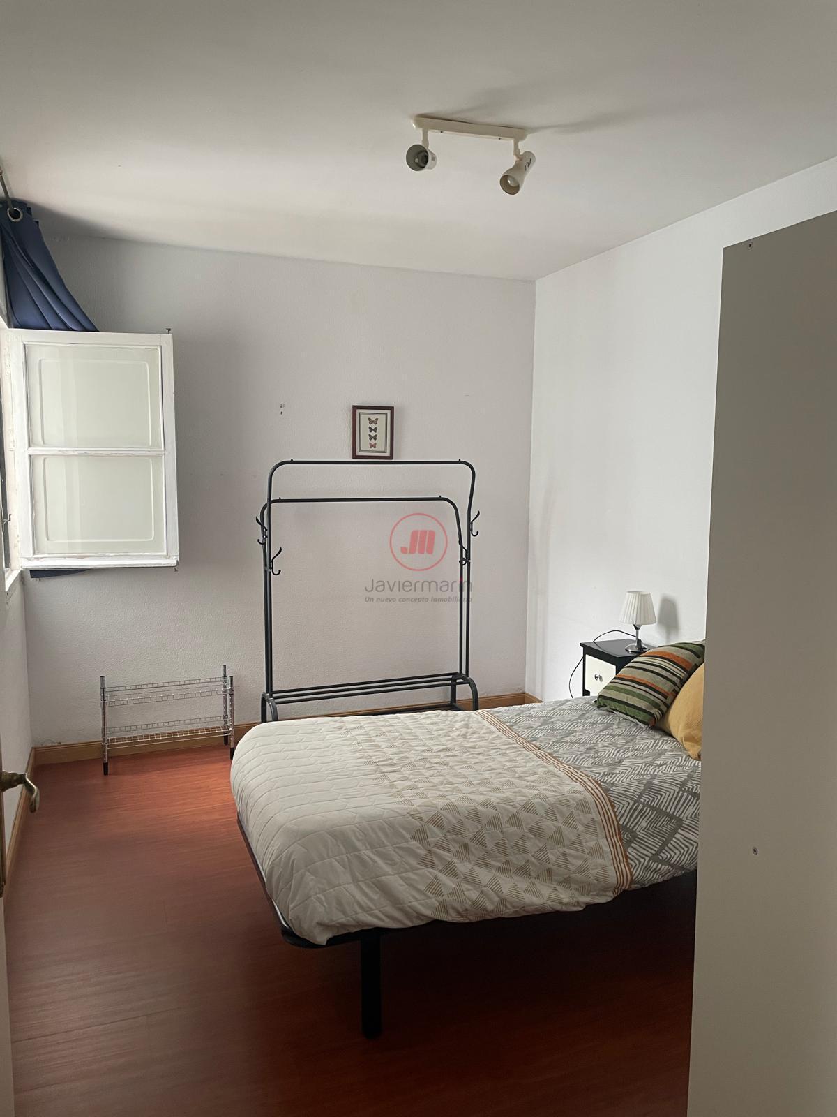 For sale of flat in Cáceres