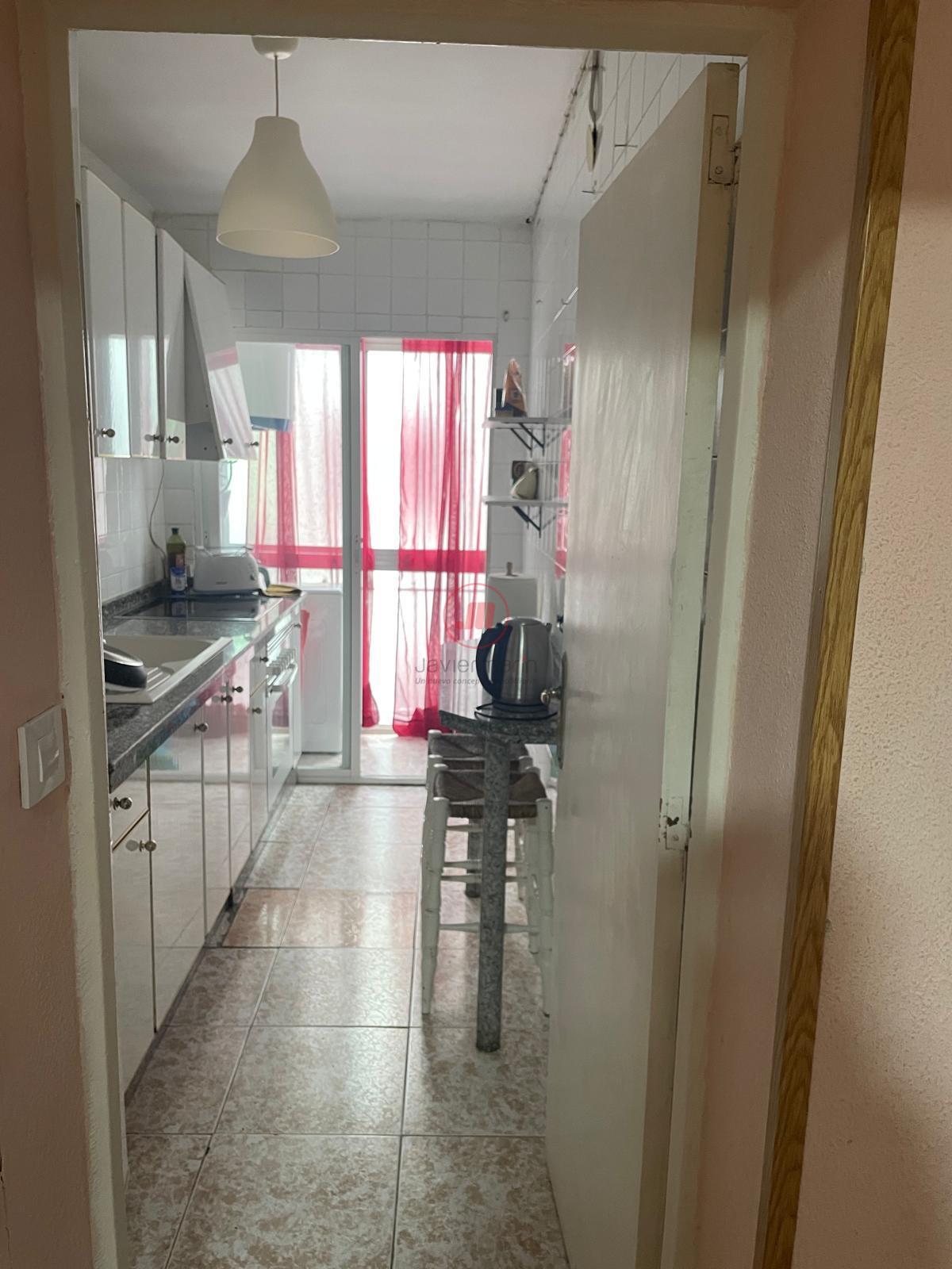 For sale of flat in Cáceres