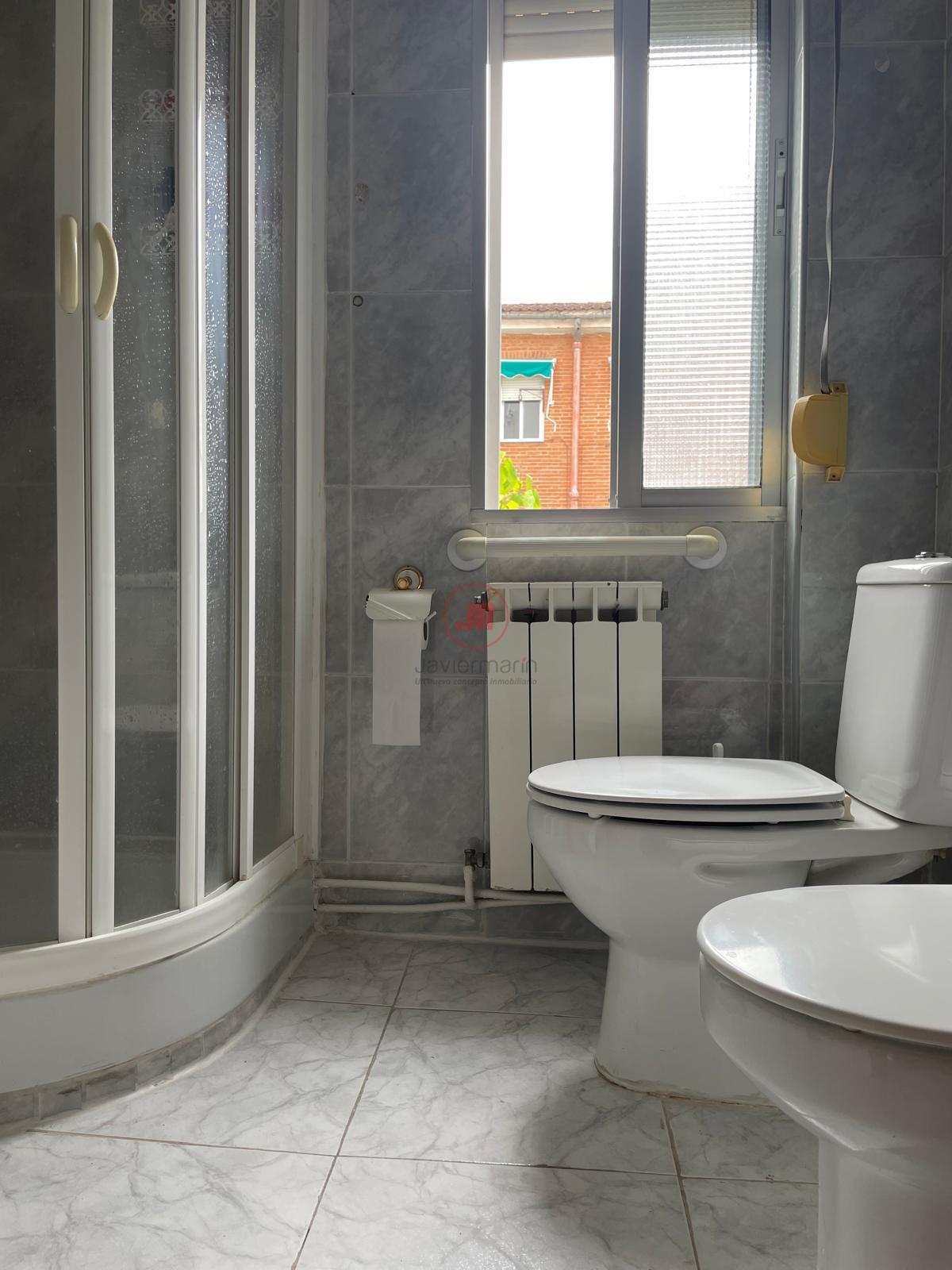 For sale of flat in Cáceres