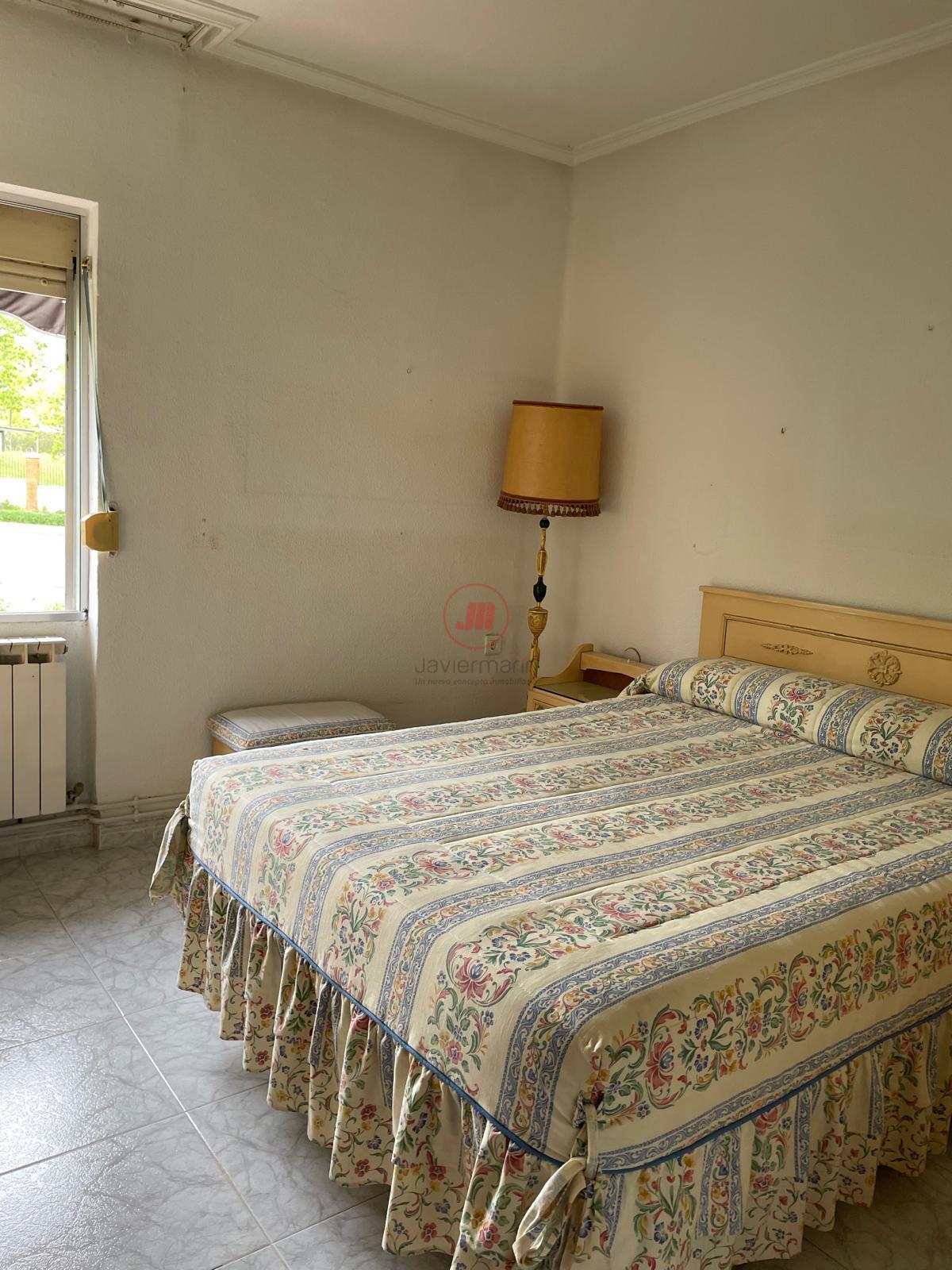 For sale of flat in Cáceres