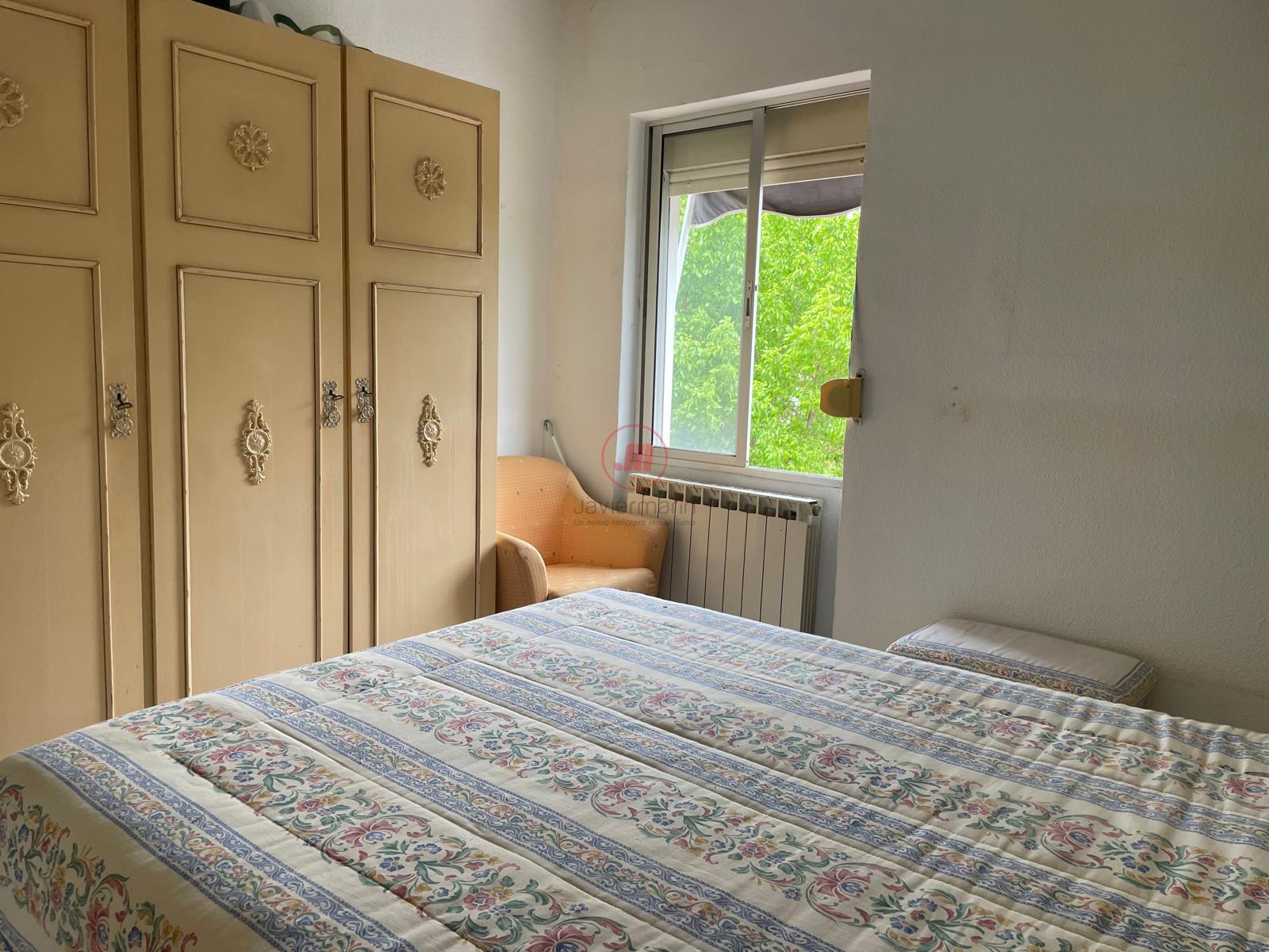 For sale of flat in Cáceres