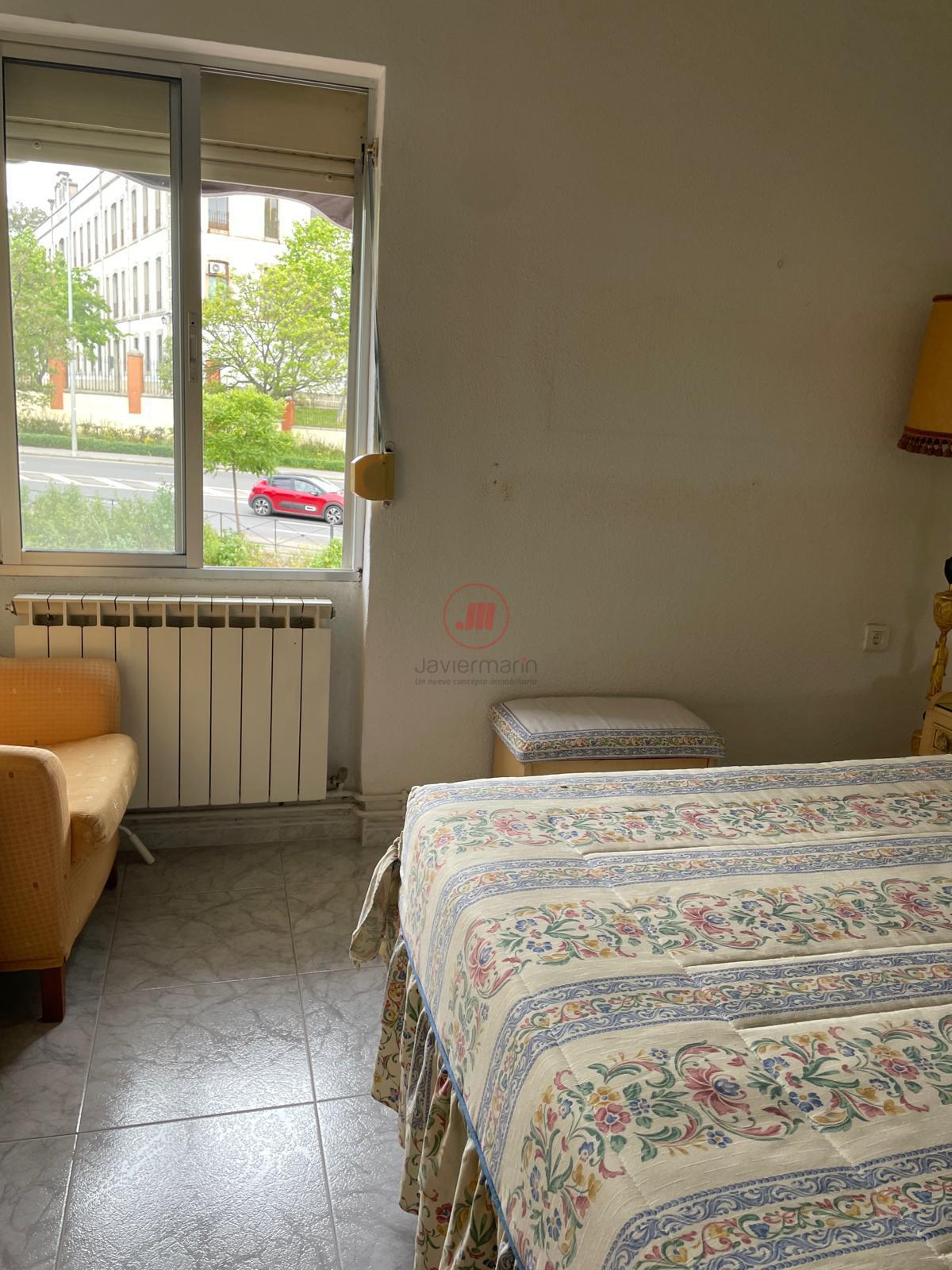 For sale of flat in Cáceres