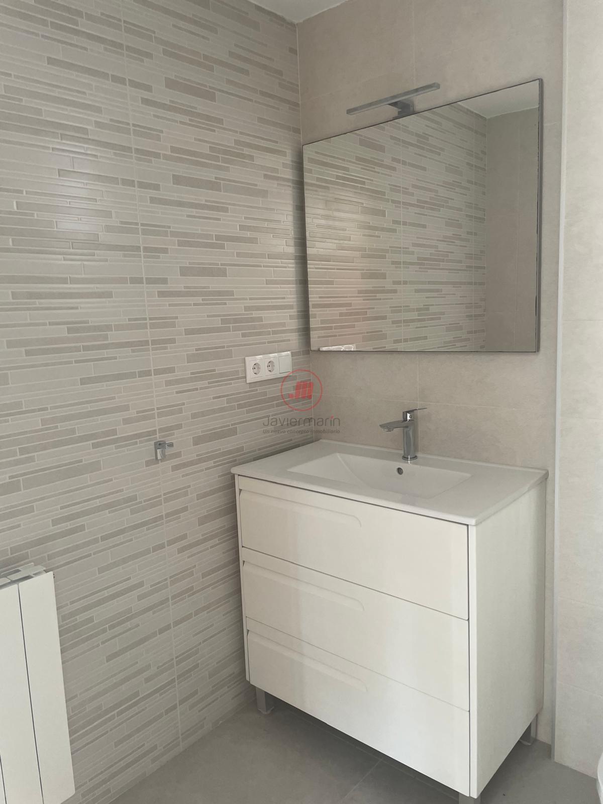 For sale of flat in Cáceres