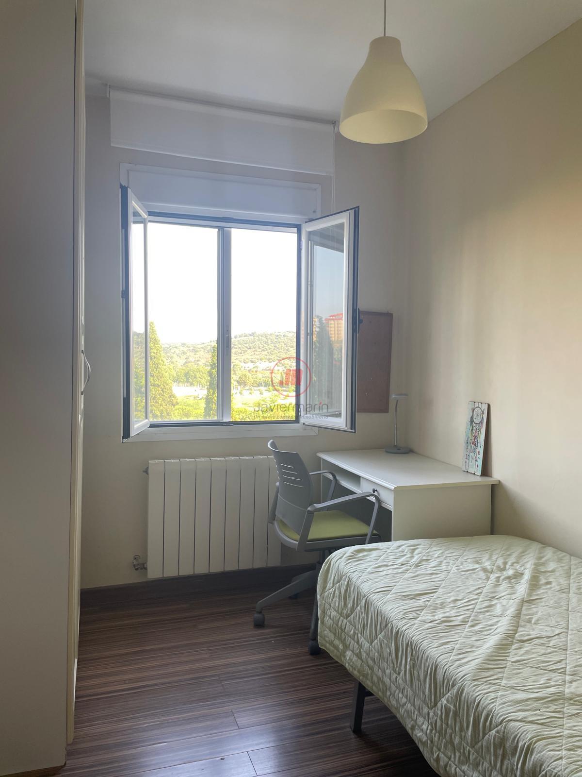 For sale of flat in Cáceres