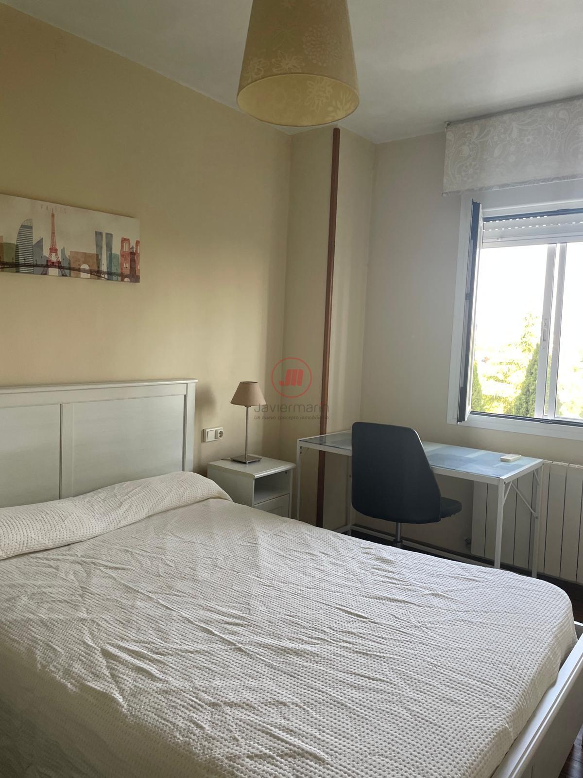 For sale of flat in Cáceres