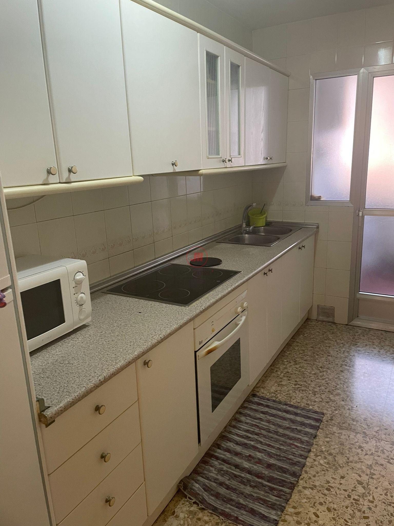 For rent of flat in Cáceres