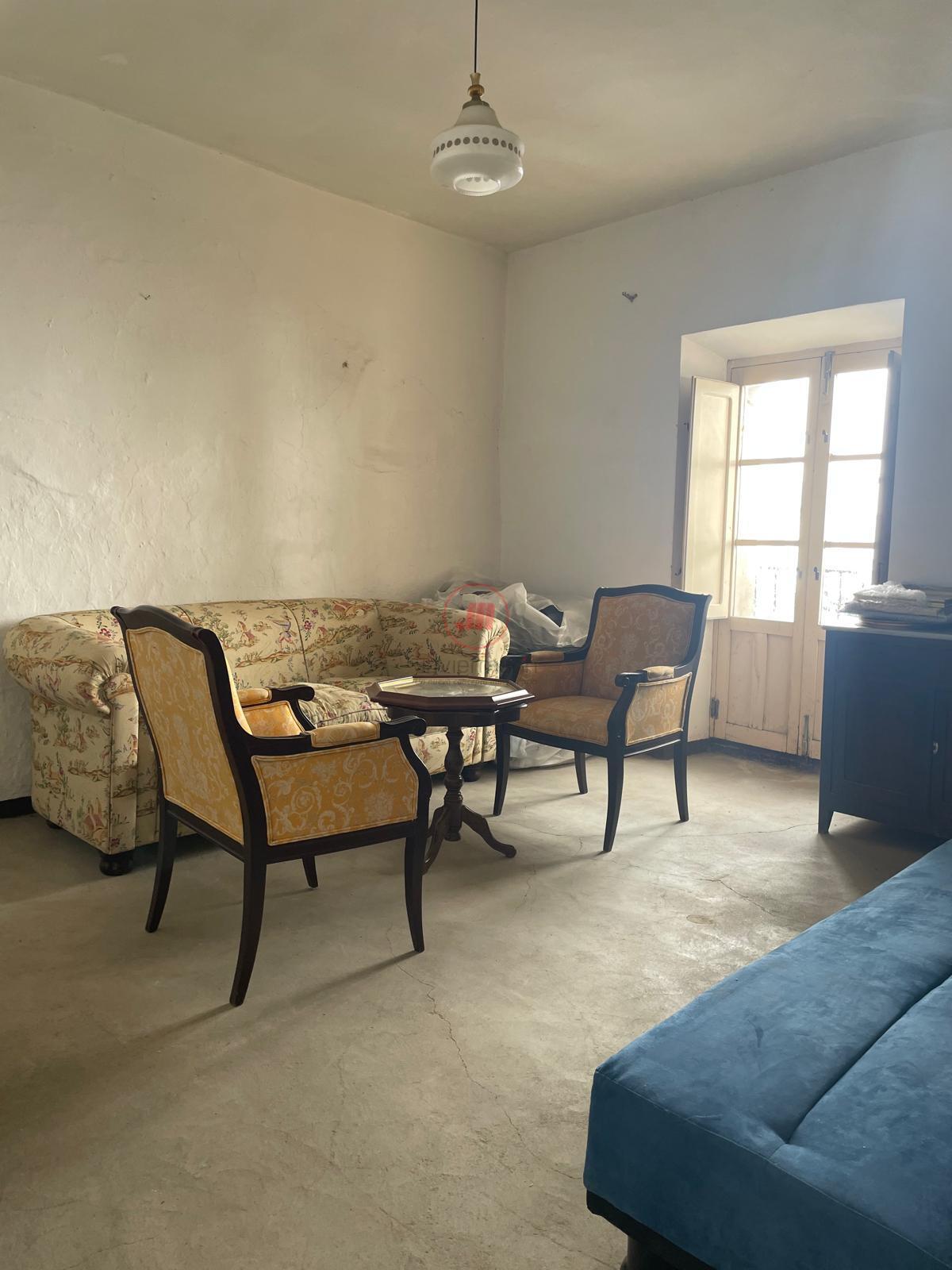 Venta de casa en Brozas