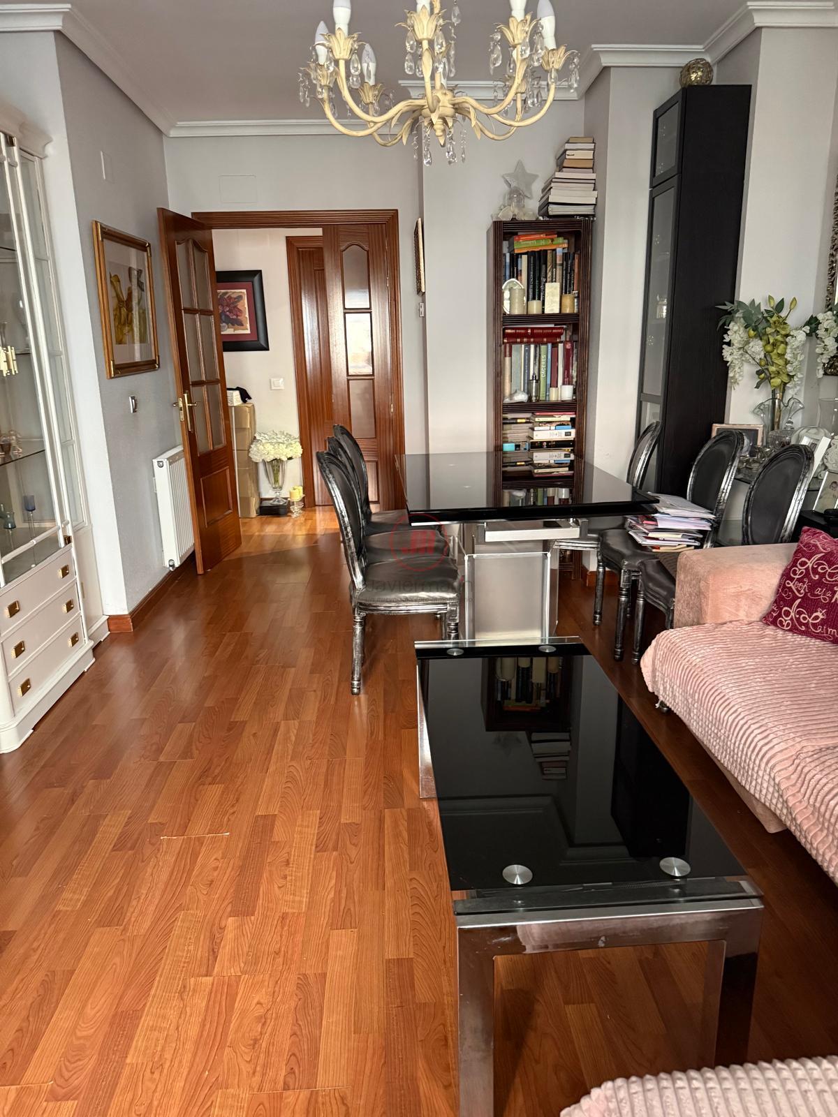 Venta de piso en Cáceres